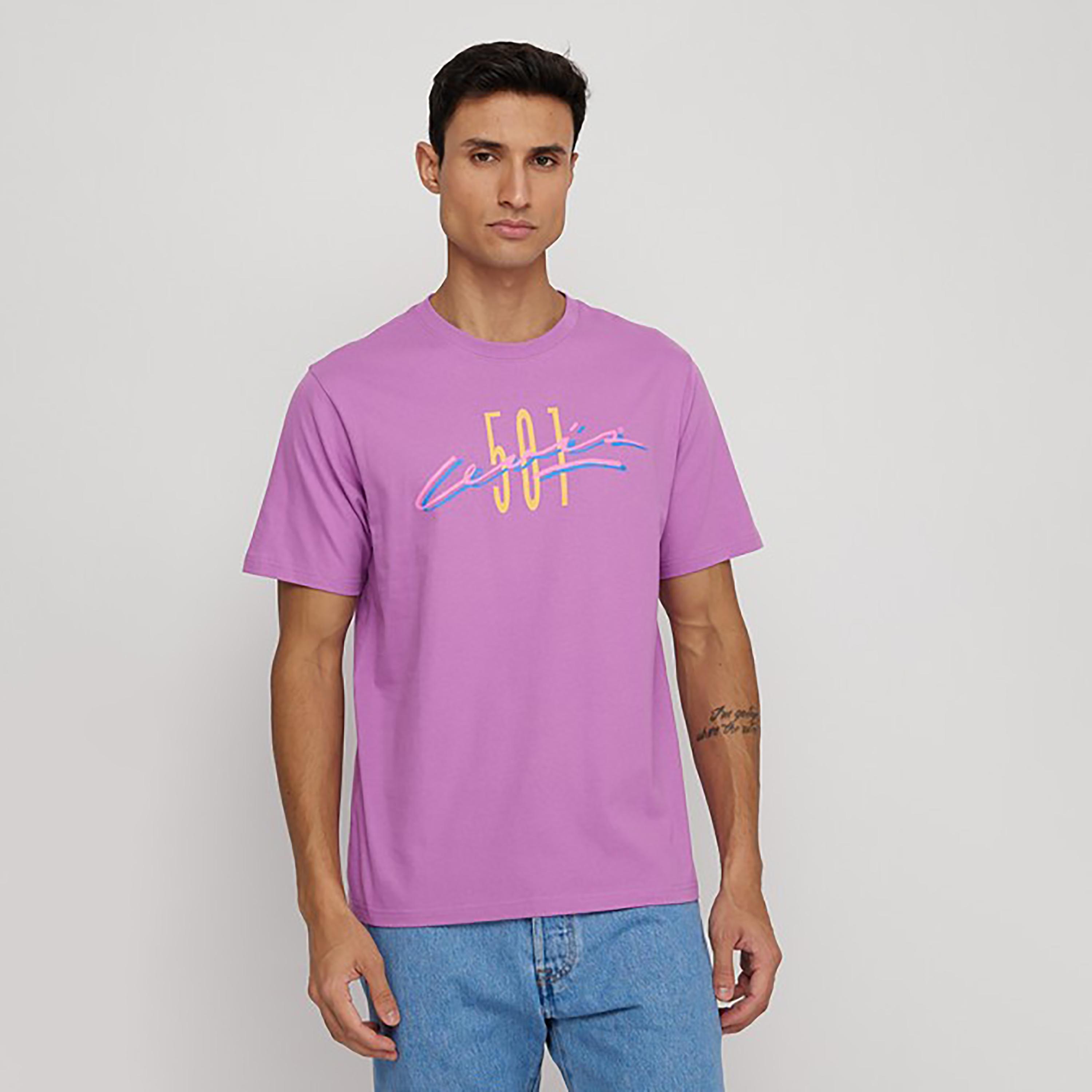 تيشيرت ليفايز بأكمام قصيرة وياقة دائرية مع مطبوع-men-clothing-tshirtsandpolos-tshirts-image-1