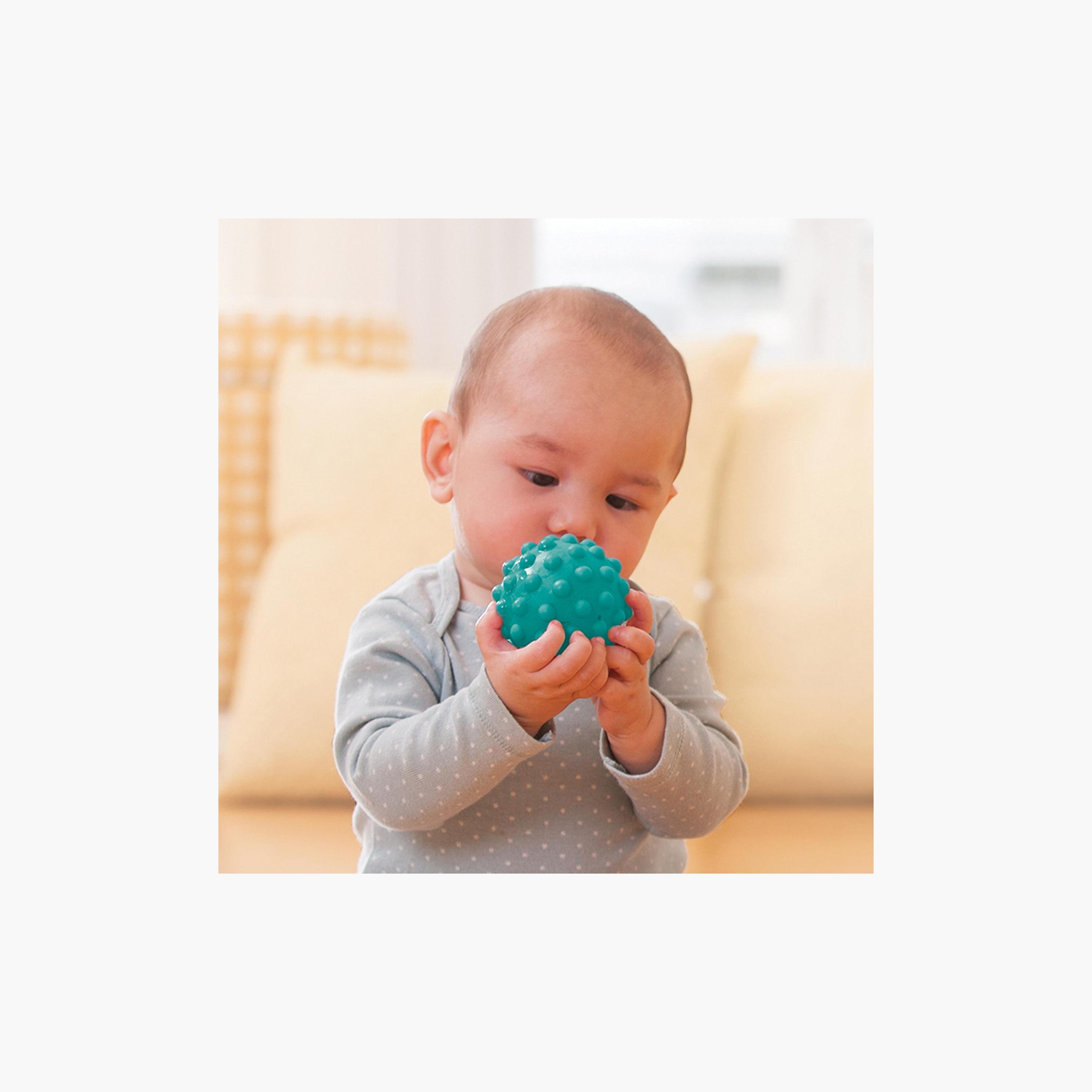Infantino Textured Multi Ball Set-toys-babyandtoddlertoys-lightsandmusicaltoys-image-3