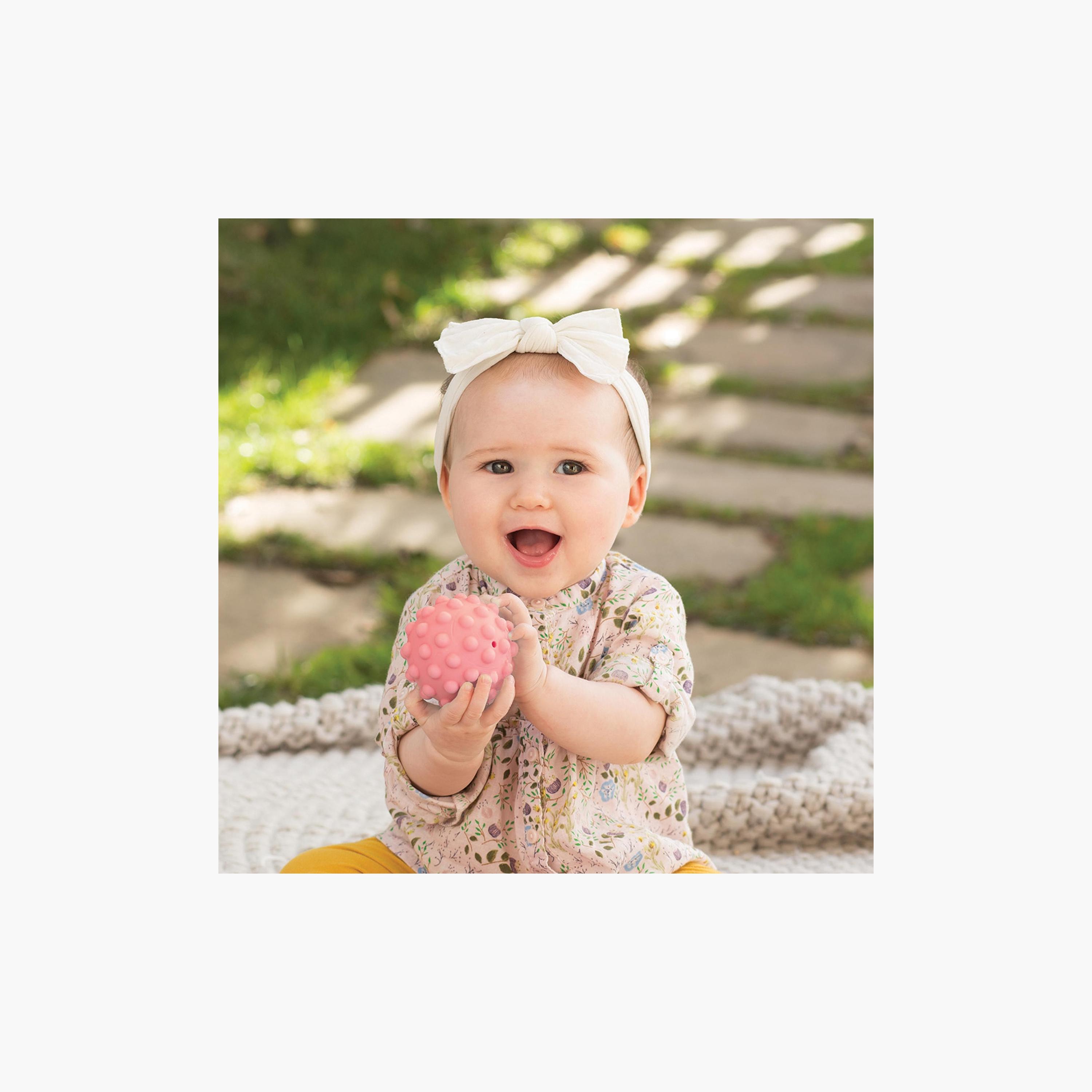 Infantino Textured Multi Ball Set-toys-babyandtoddlertoys-lightsandmusicaltoys-image-4