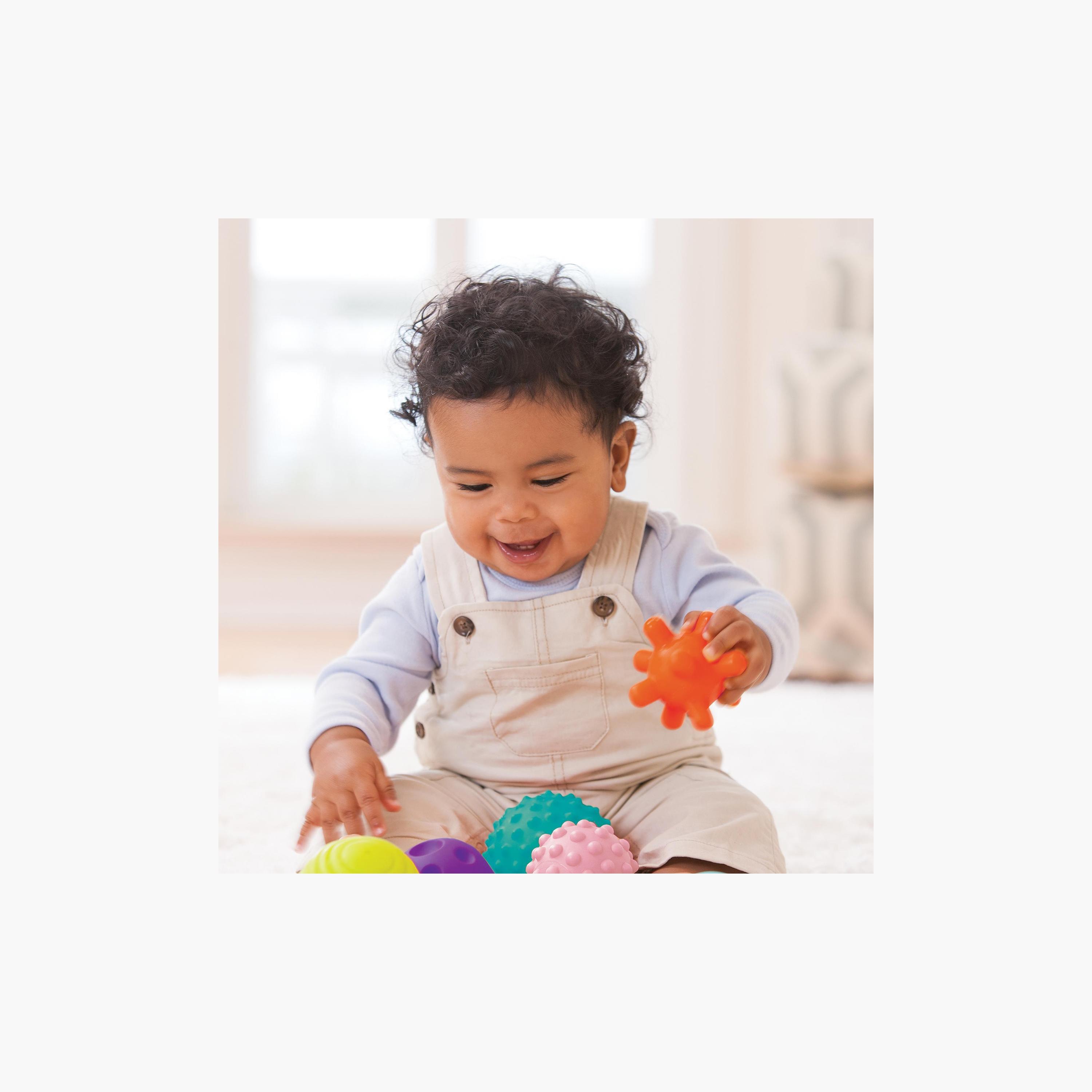 Infantino Textured Multi Ball Set-toys-babyandtoddlertoys-lightsandmusicaltoys-image-5