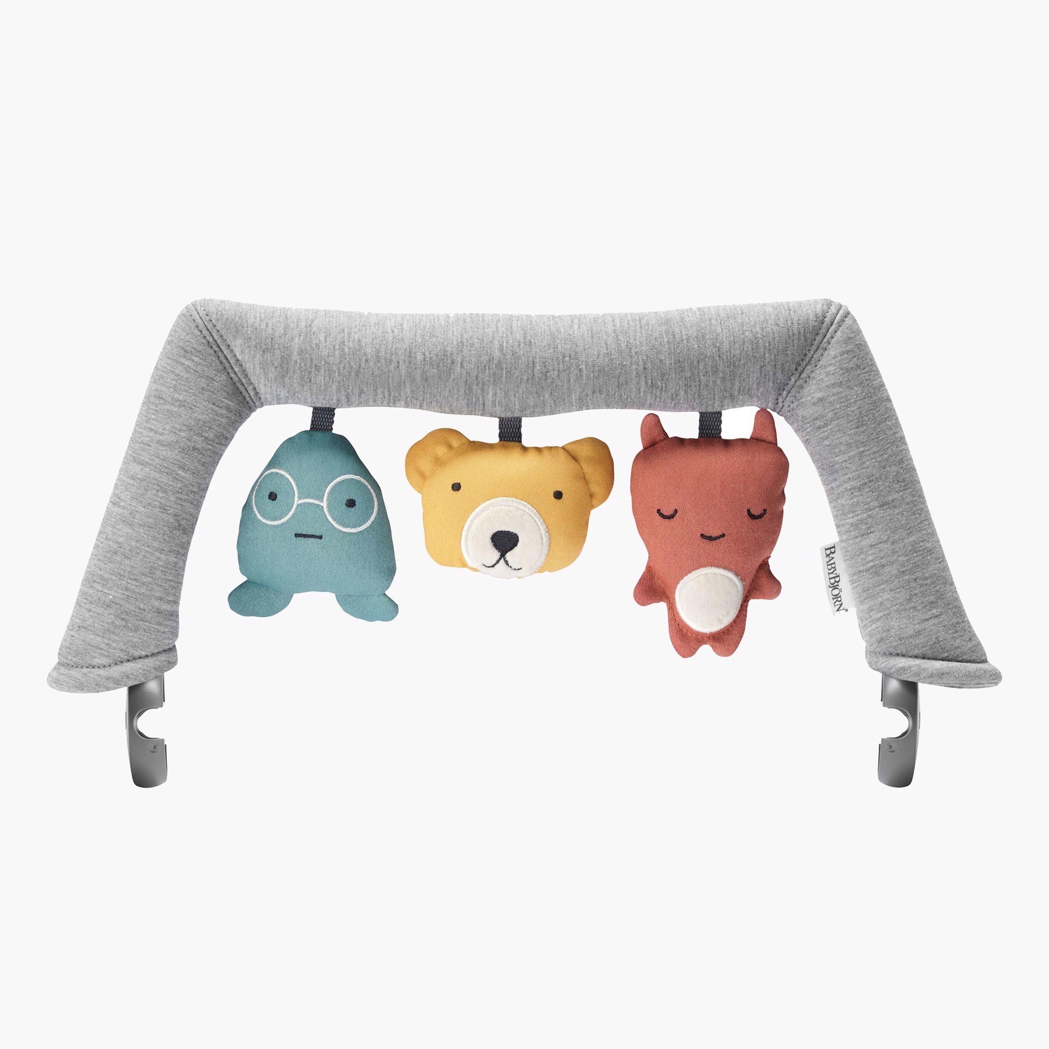 لعبة فريندز ناعمة لكرسي هزاز من بيبي بيورن-toys-babyandtoddlertoys-strollertoys-image-1
