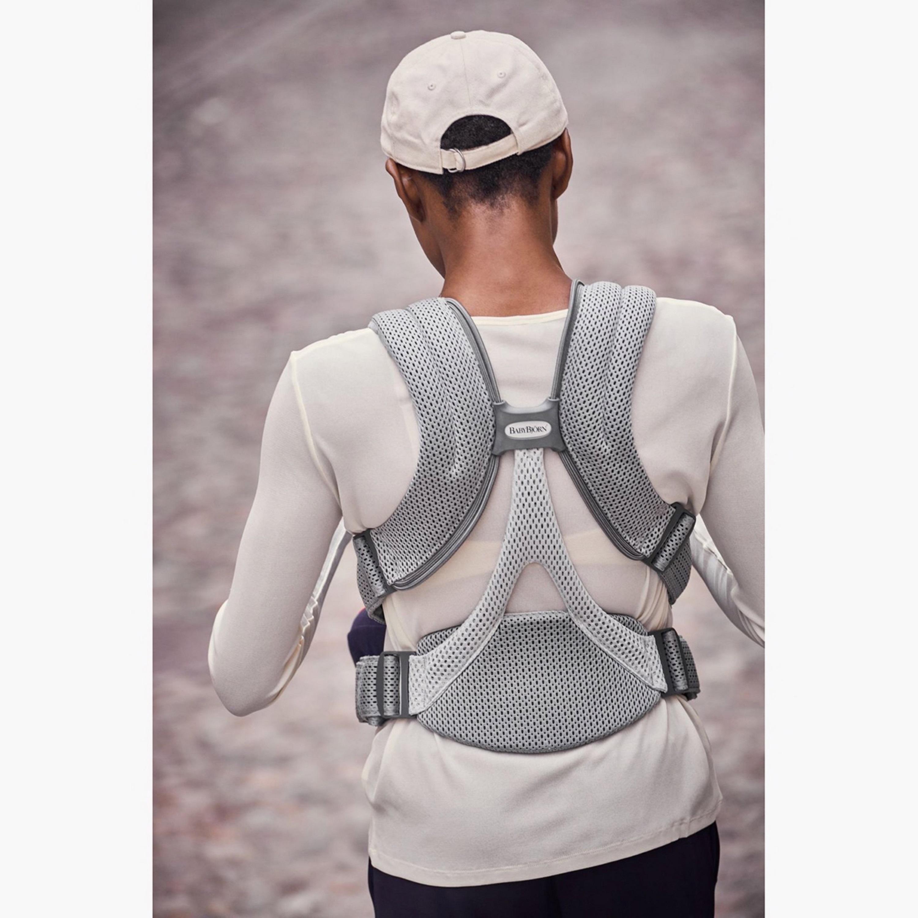 حمّالة أطفال موف من بيبي بيورن-baby-gear-babycarriers-image-4