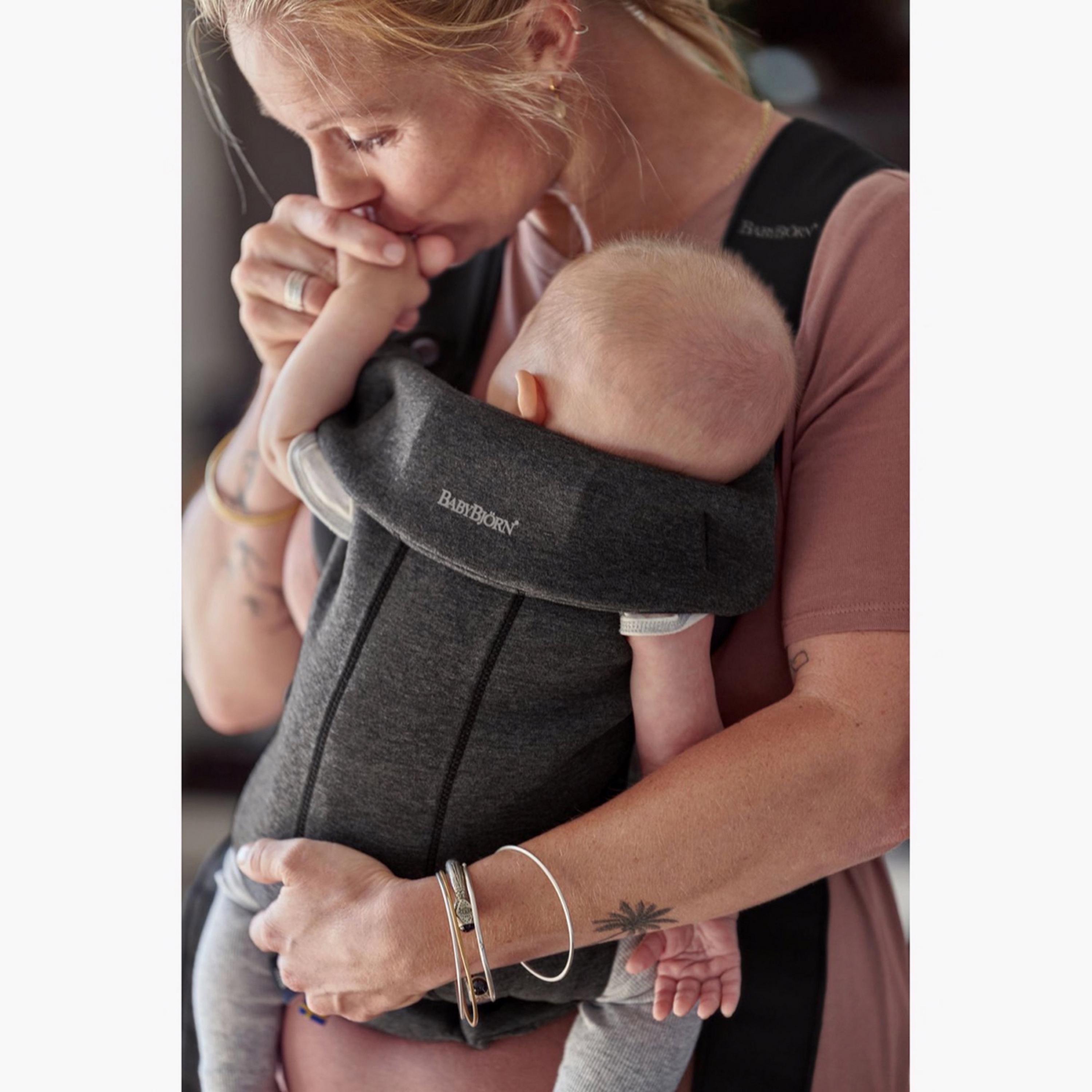 BabyBjorn Mini 3D Jersey Baby Carrier-baby-gear-babycarriers-image-5