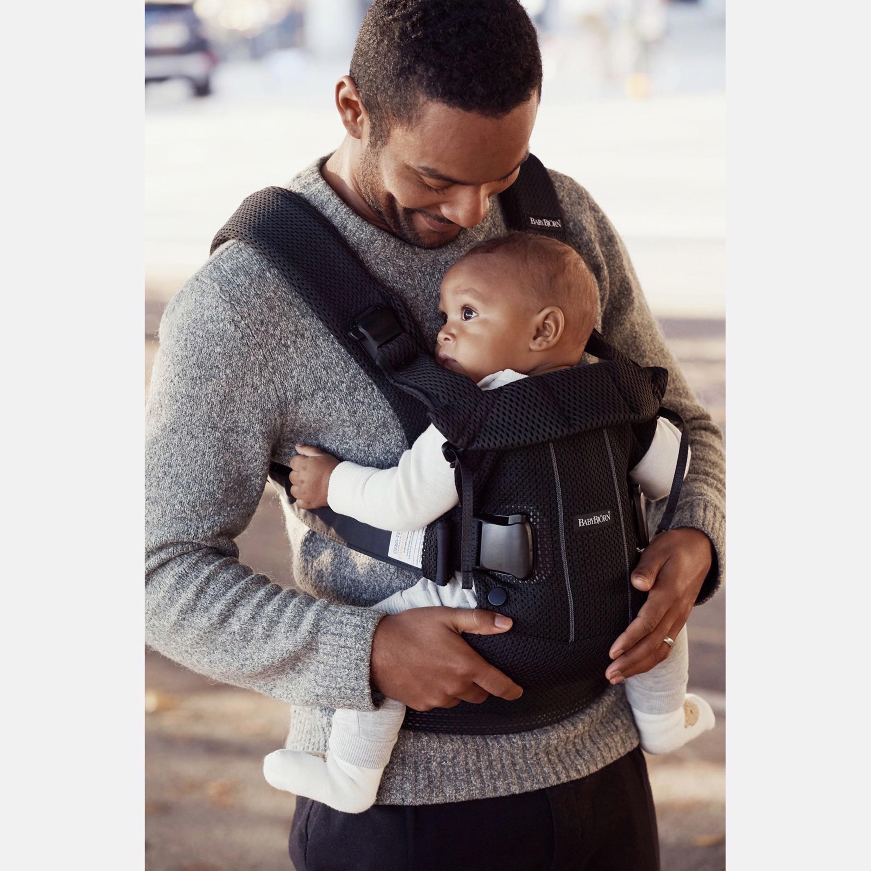 حاملة رضع بتصميم شبكي من بيبي بيورن-baby-gear-babycarriers-image-2