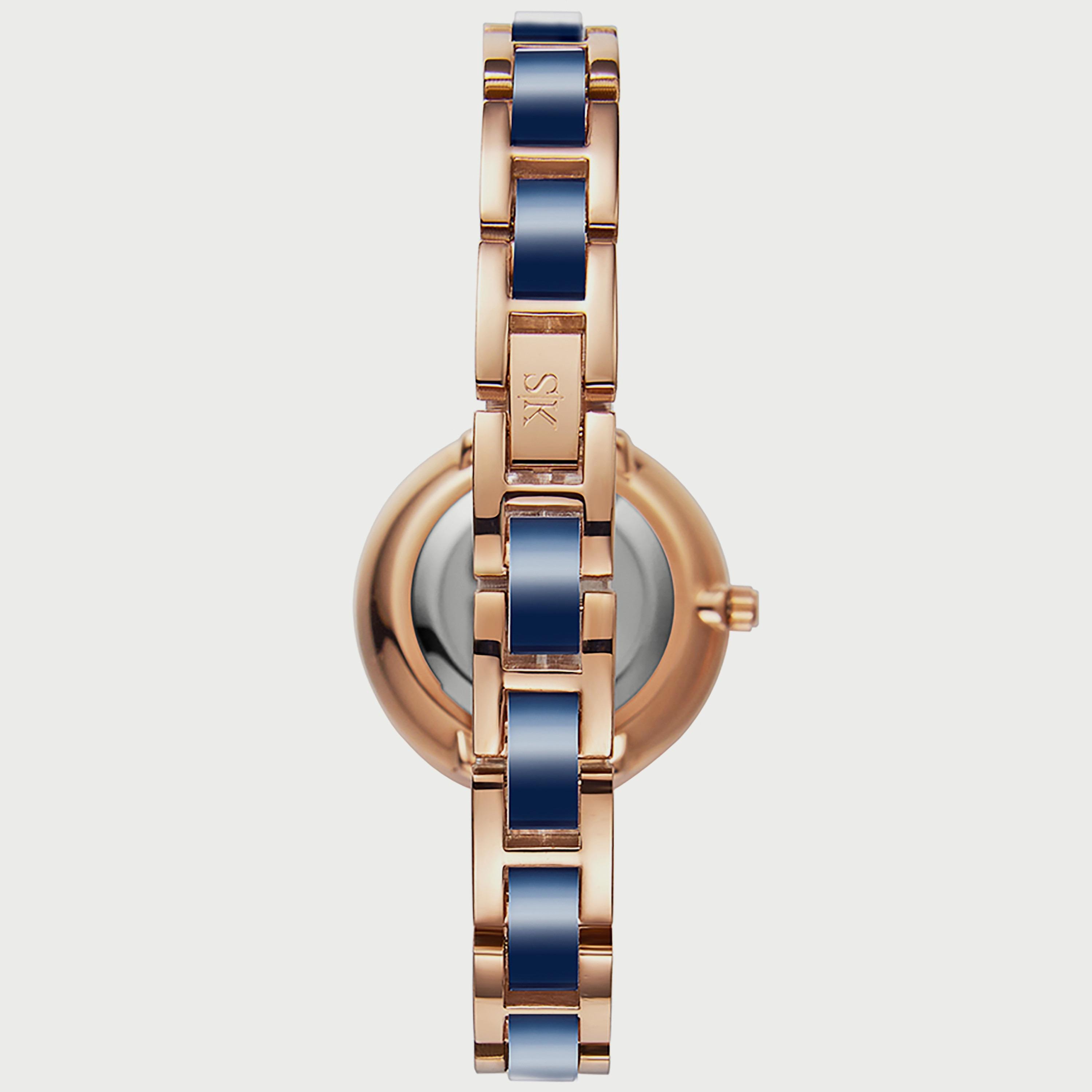  00JSS012N002 - ساعة انالوج من اوماكس للنساء بمينا اسود مع سوار فضي وذهبي -women-watchesandjewellery-watches-image-3