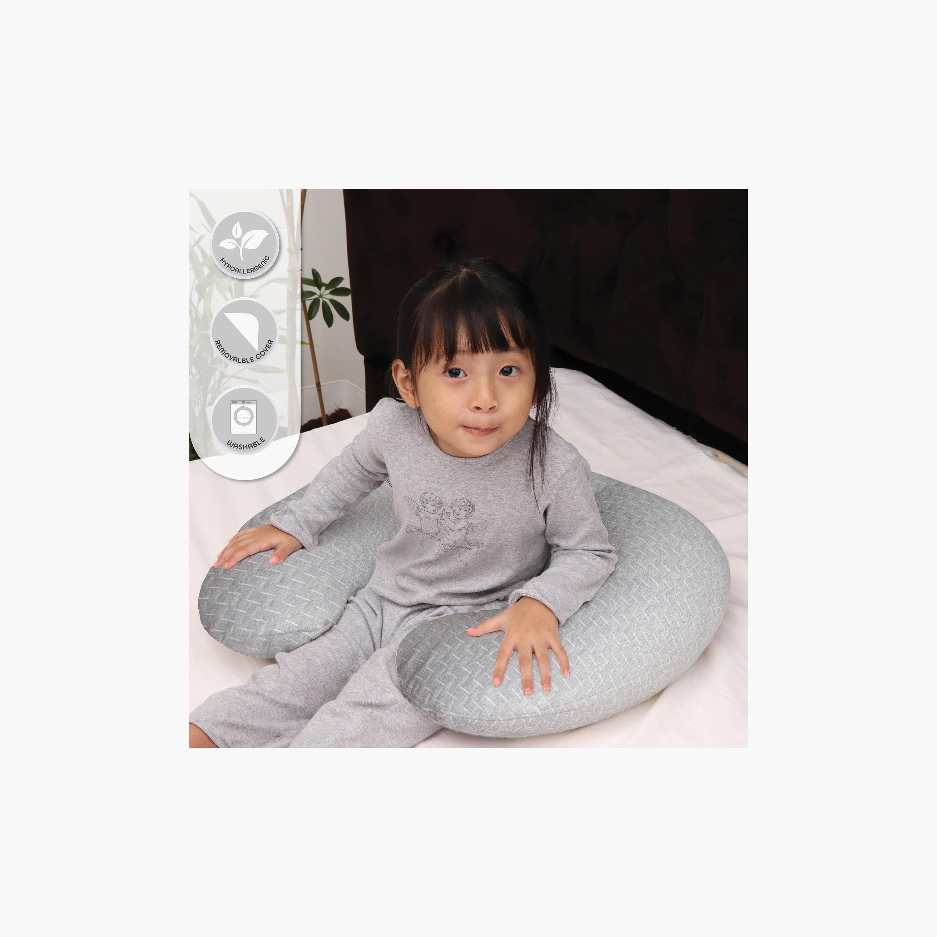 Moon Feeding and Nursing Pillow-baby-feeding-breastfeedingandcare-image-4