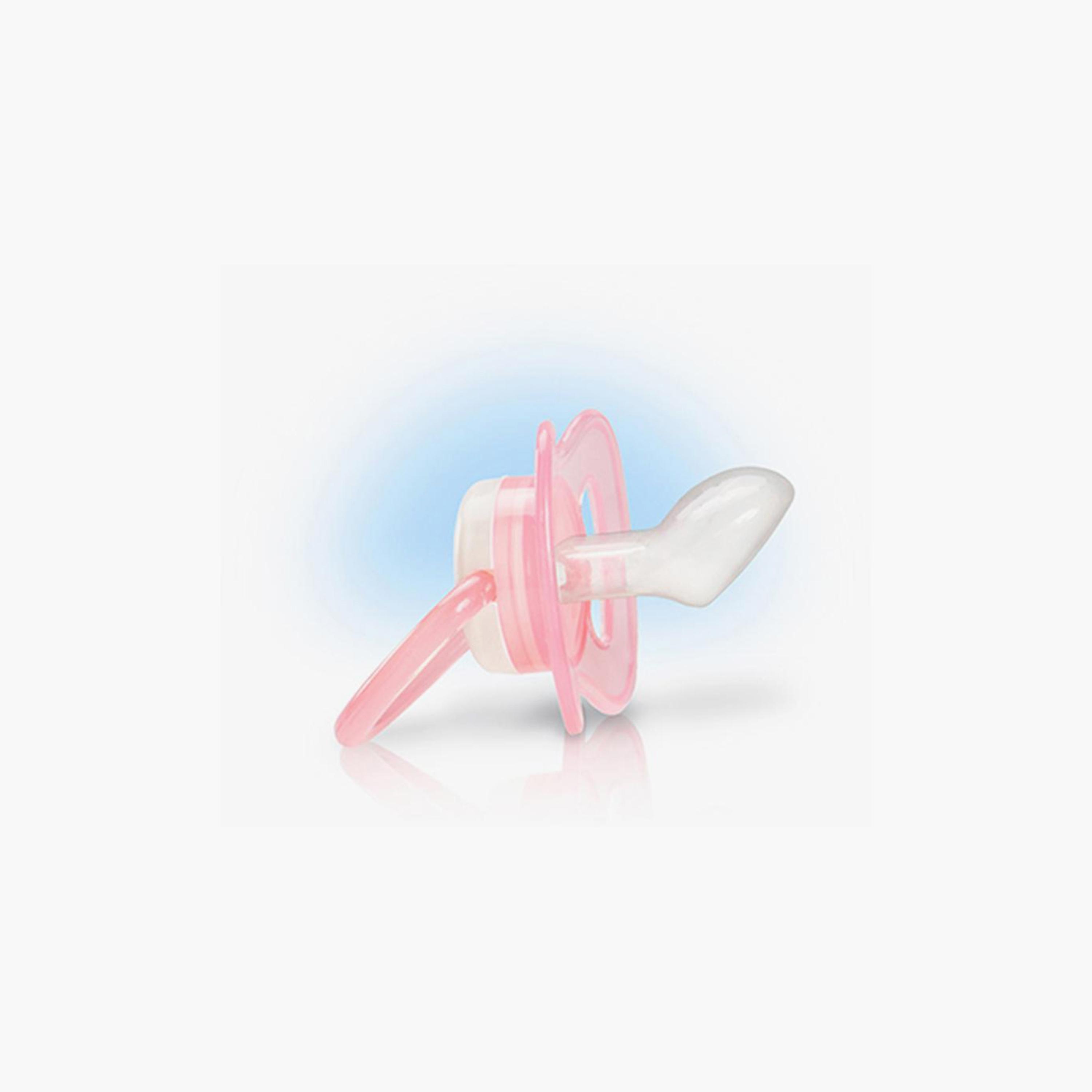 لهاية بحلمة مقوّمة للأسنان وتصميم فراشة من وي بيبي - 0-6 شهور-baby-feeding-pacifiers-image-3