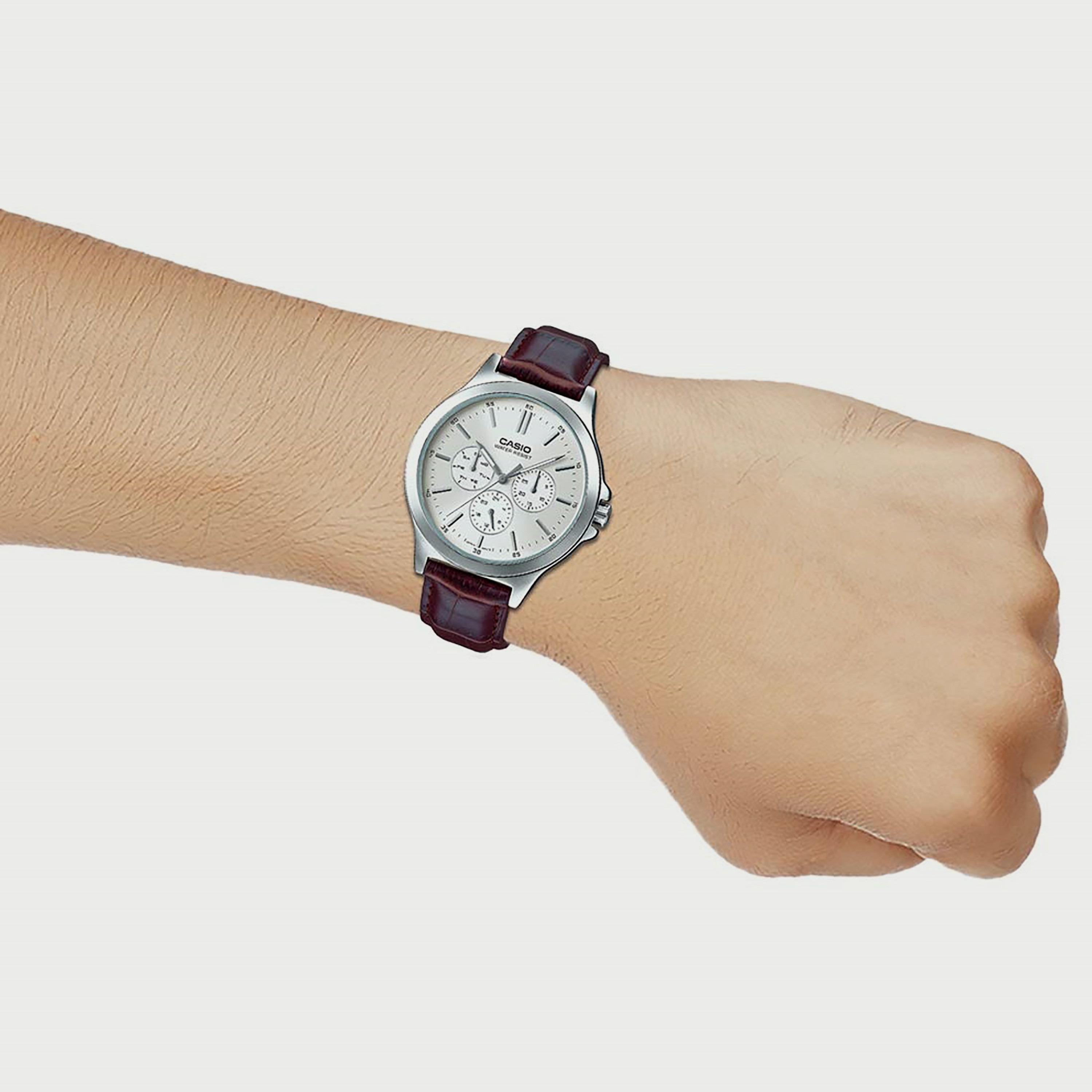 Casio Men's Brown Analog Leather Strap "Watch" MTP-V300L-7AUDF-men-watchesandjewellery-watches-image-6