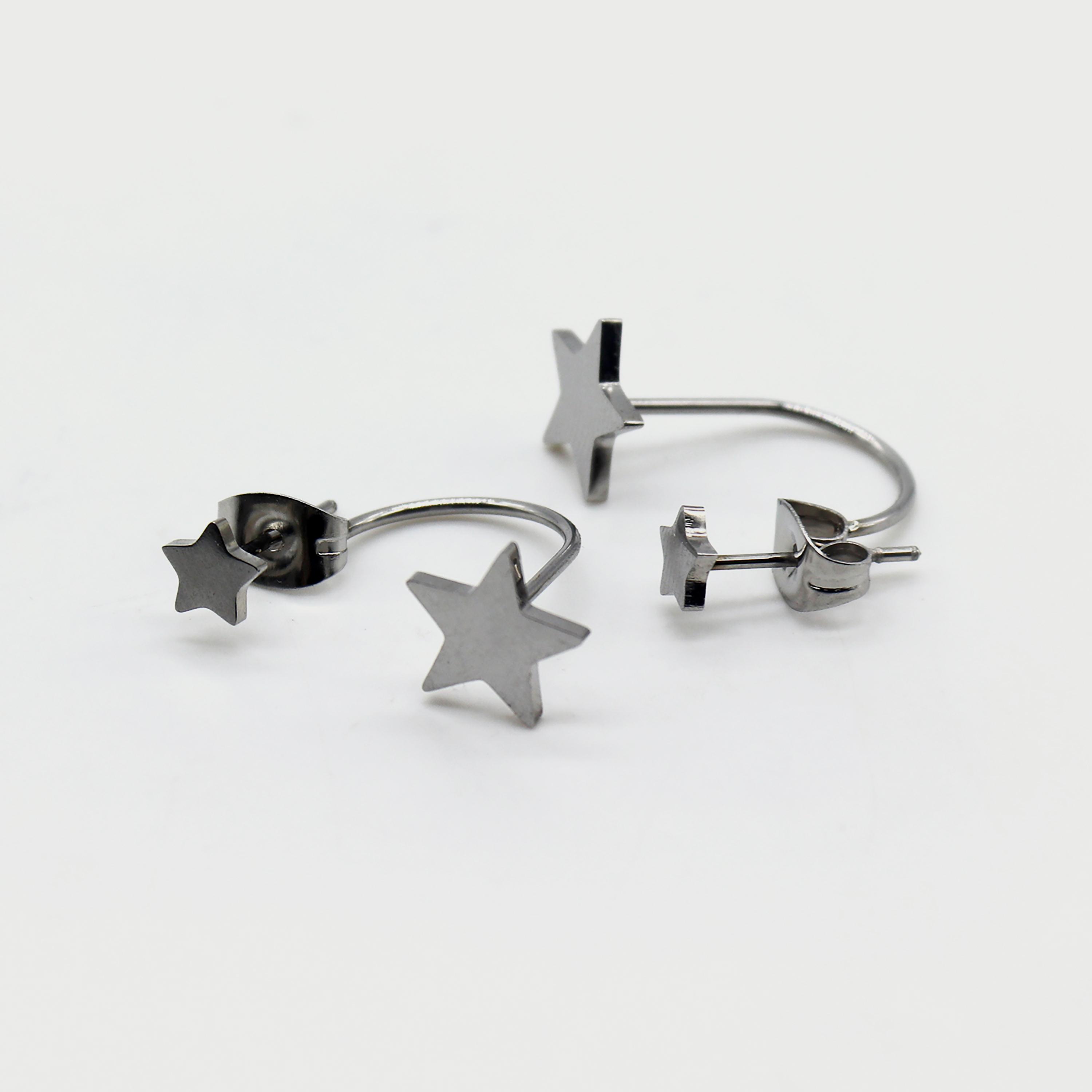  LC.E.01086.330 أقراط أذن من لي كوبر للنساء من الستانلس ستيل باللون الفضي-women-watchesandjewellery-jewellery-earrings-image-1