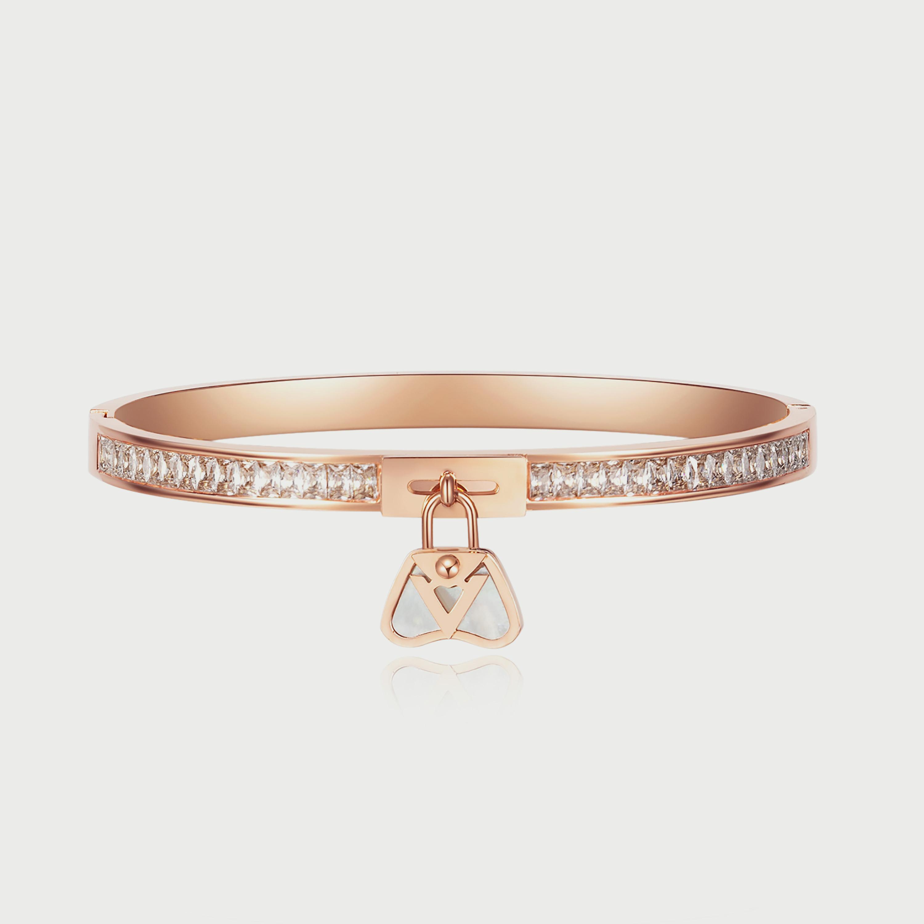  LC.B.01249.440 سوارمن لي كوبر للنساء من الستنالس ستيل باللون الذهبي الوردي-women-watchesandjewellery-jewellery-banglesandbracelets-image-1