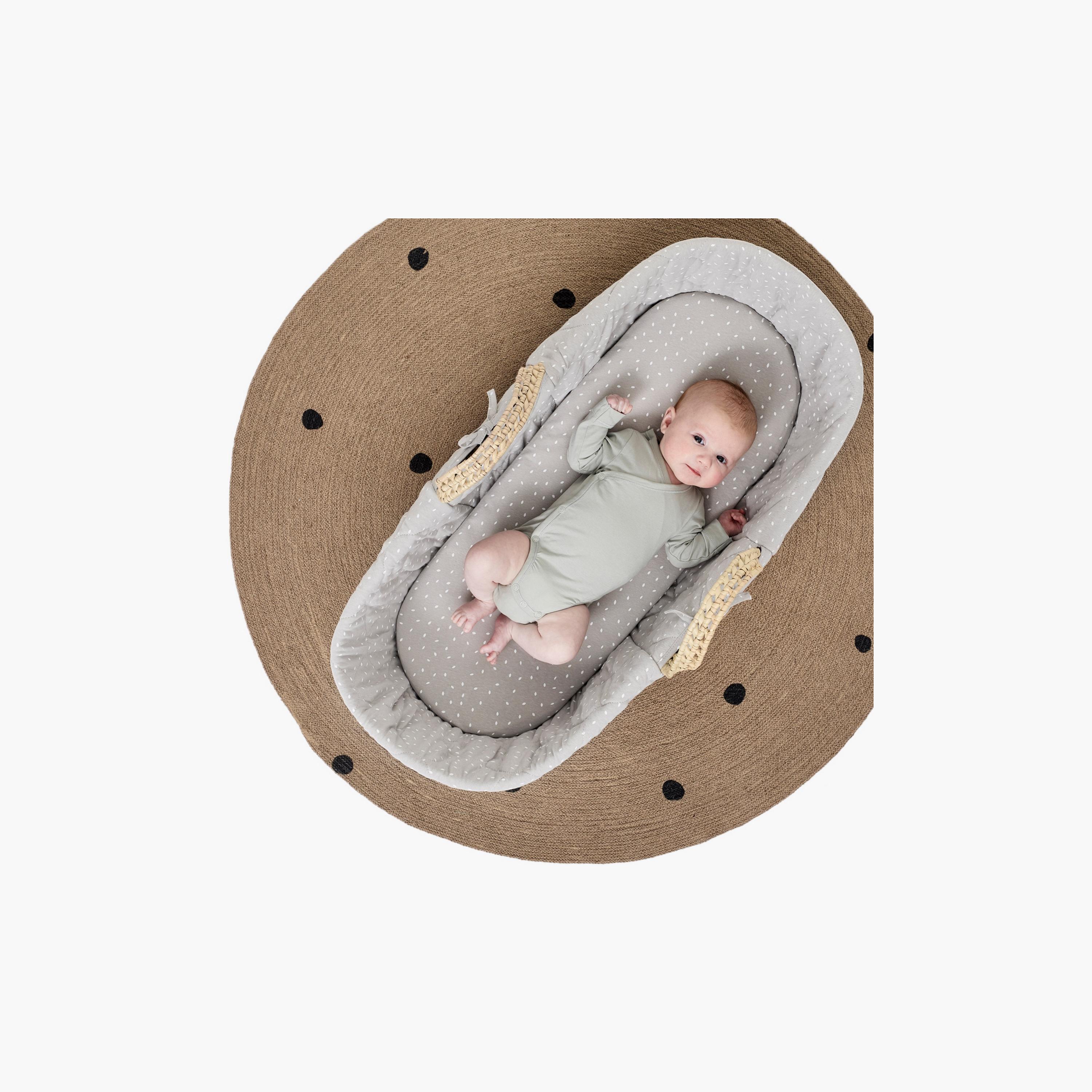 Little green deals moses basket