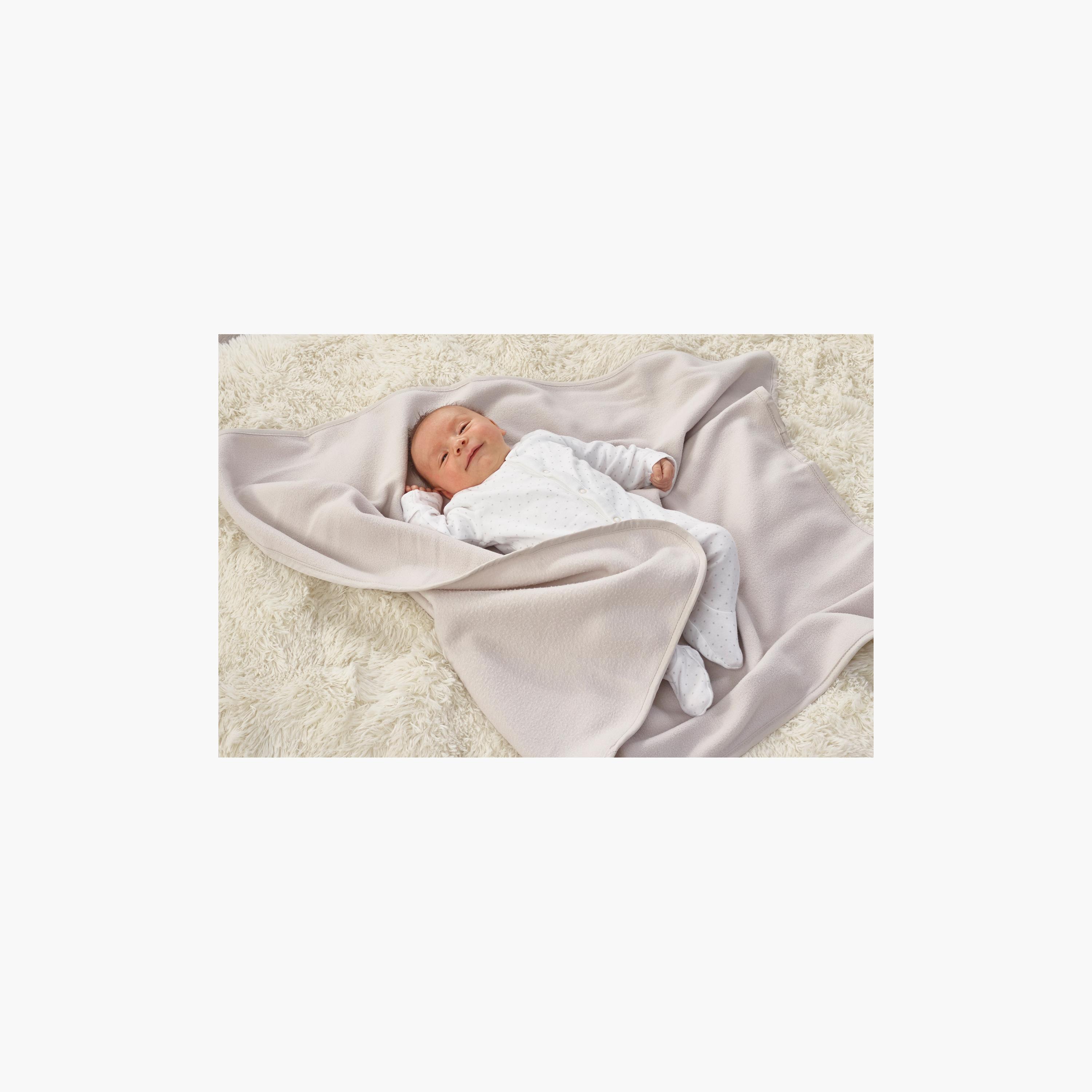 Kinder Valley Fleece Baby Blanket-baby-nursery-blanketsandswaddles-blanketsandquilts-image-3