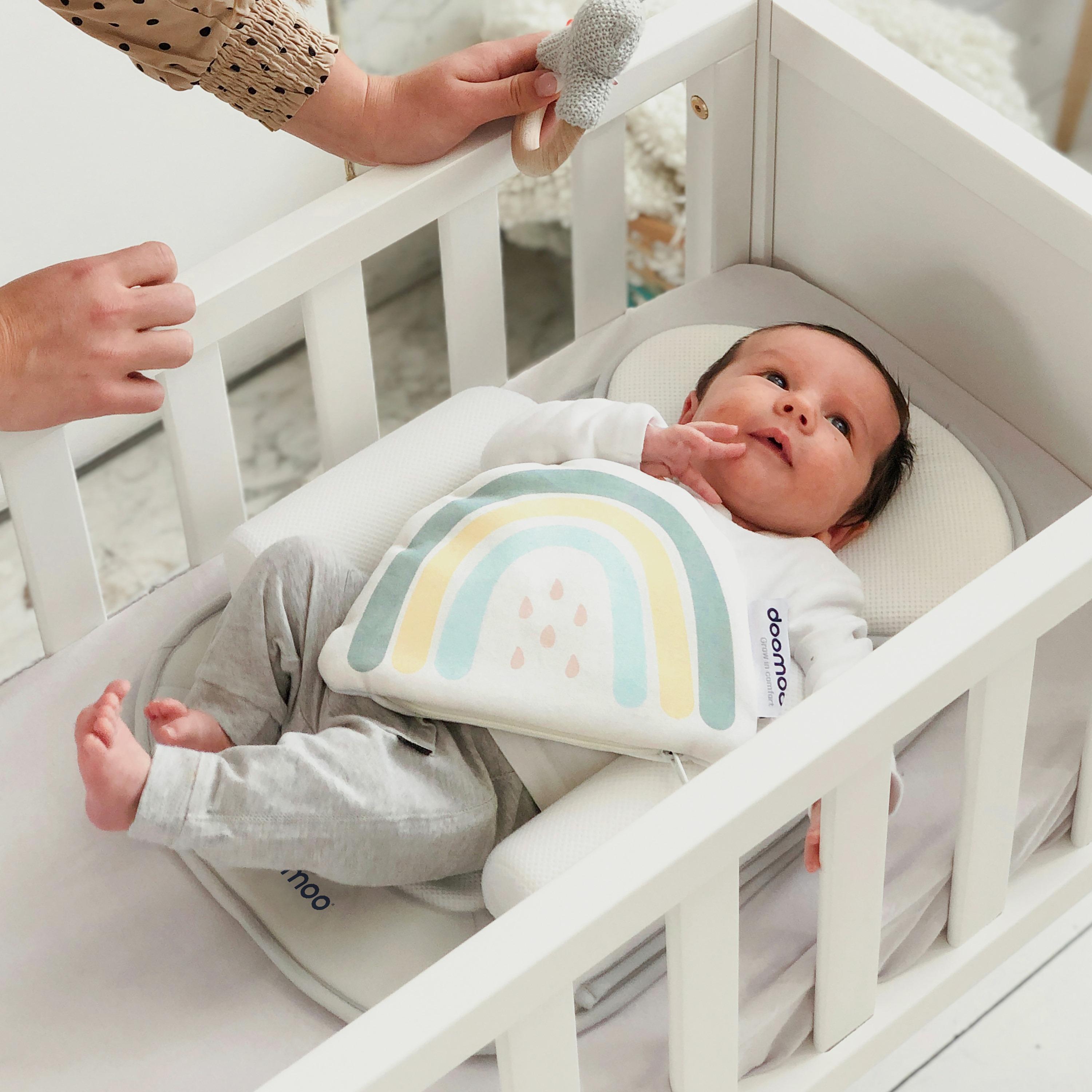 DOOMOO Snoogy-baby-nursery-furniture-cribsandbeds-cribaccessories-image-5