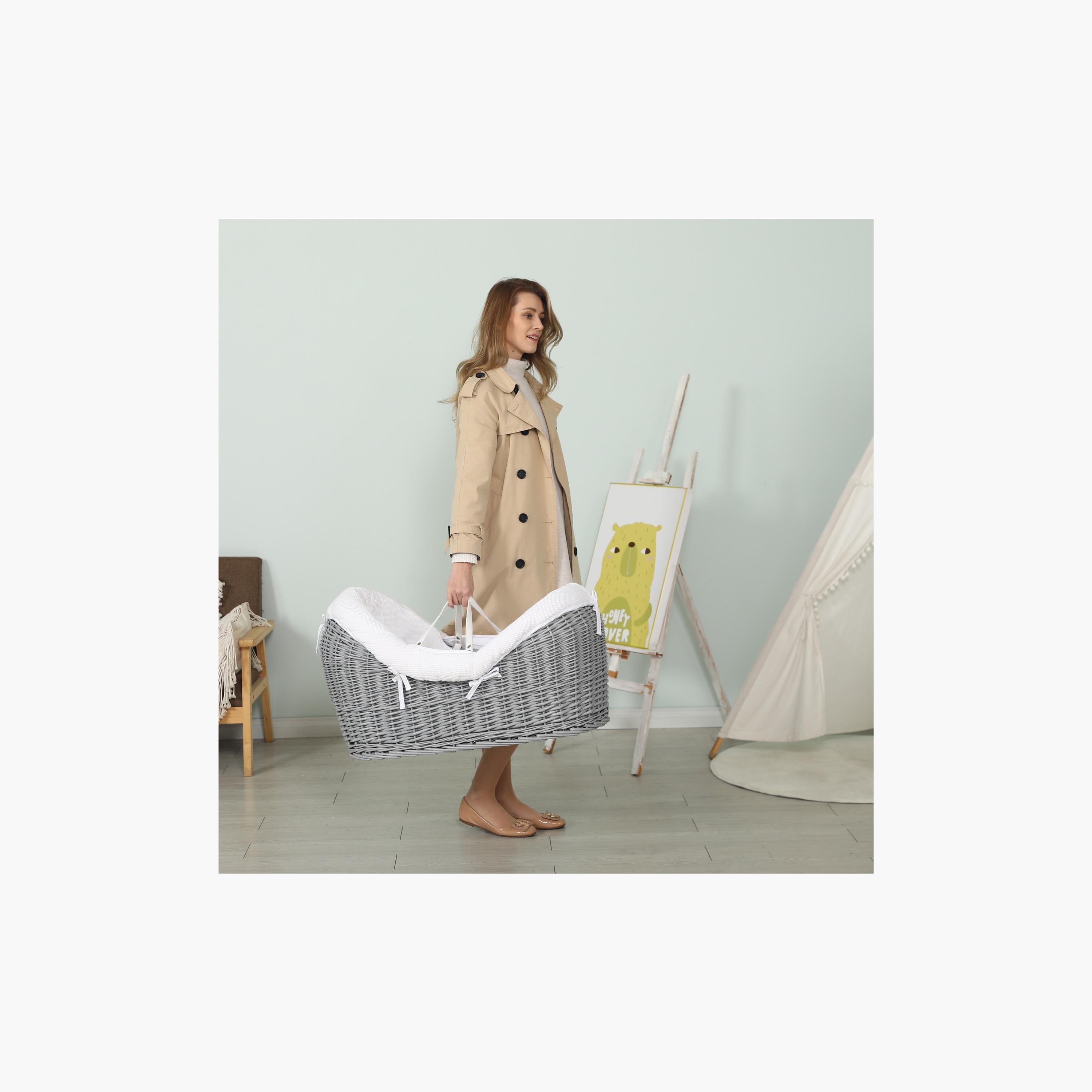 سلة موسى للرضع من الخوص مع فراش وافل - رمادي خشبي-baby-nursery-furniture-mosesbaskets-image-5