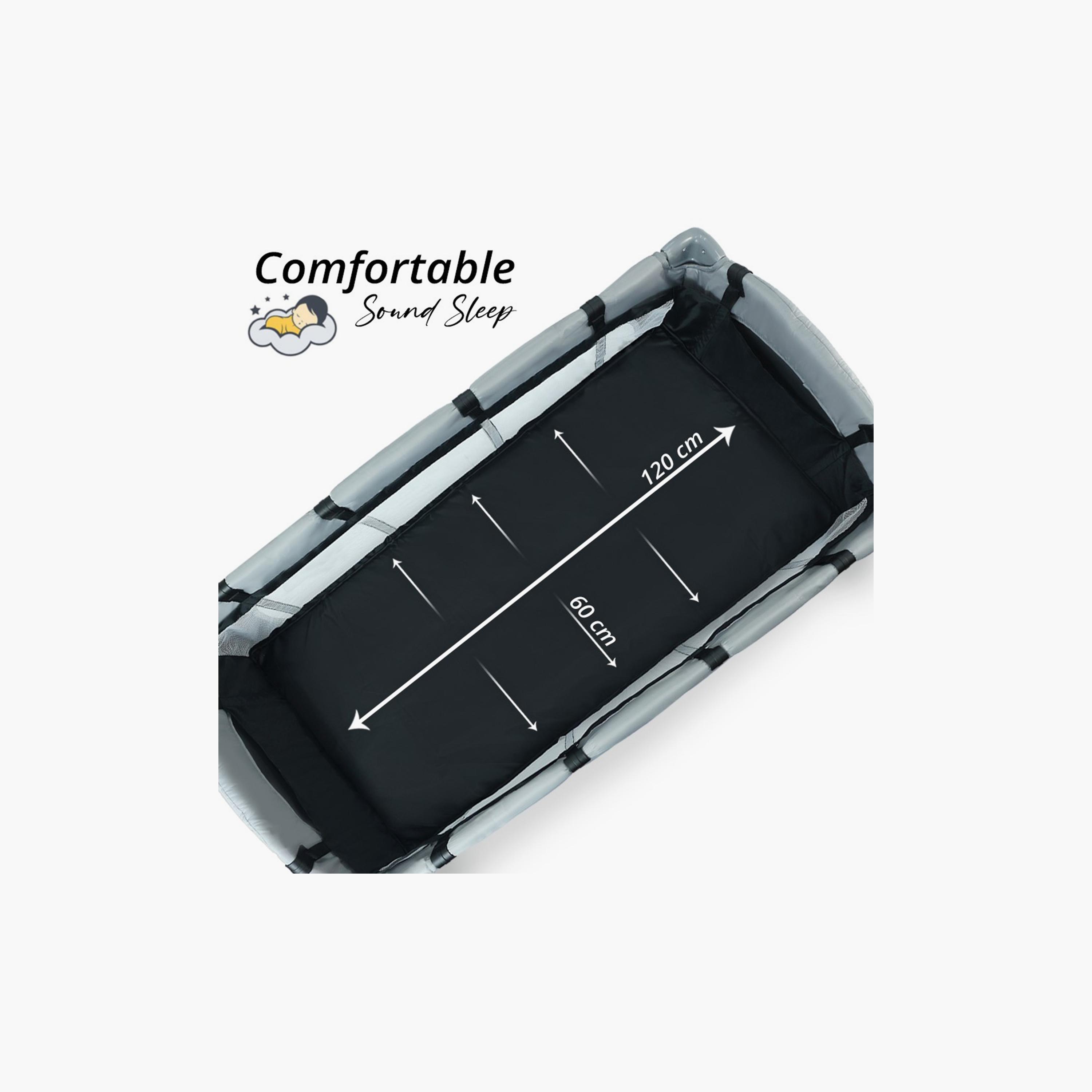 Teknum Astronaut Playard and Cot-baby-gear-travelcots-image-4