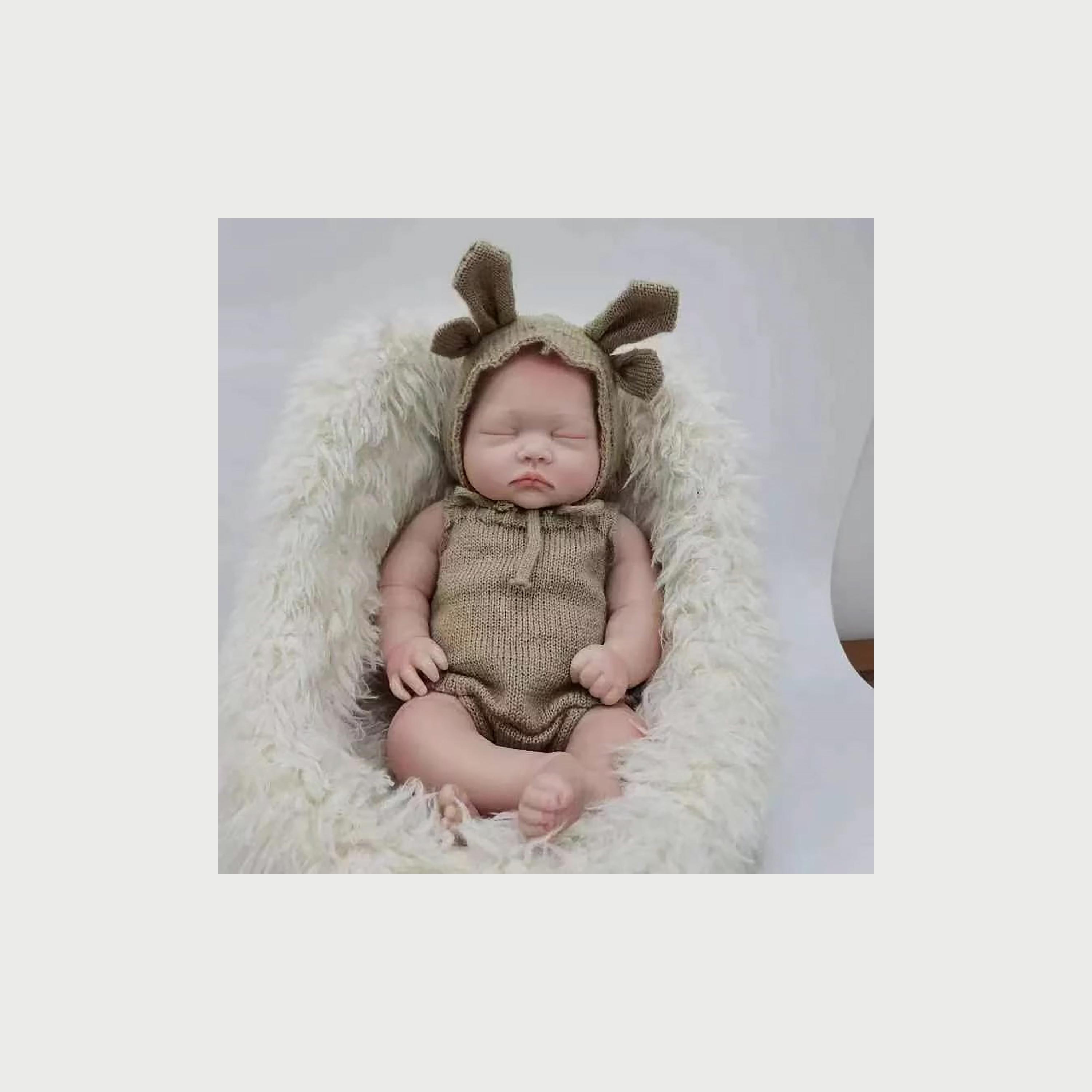 دمية بسمة 12 بوصة مع ملابس، بني-toys-dollsandplaysets-dolls-image-5