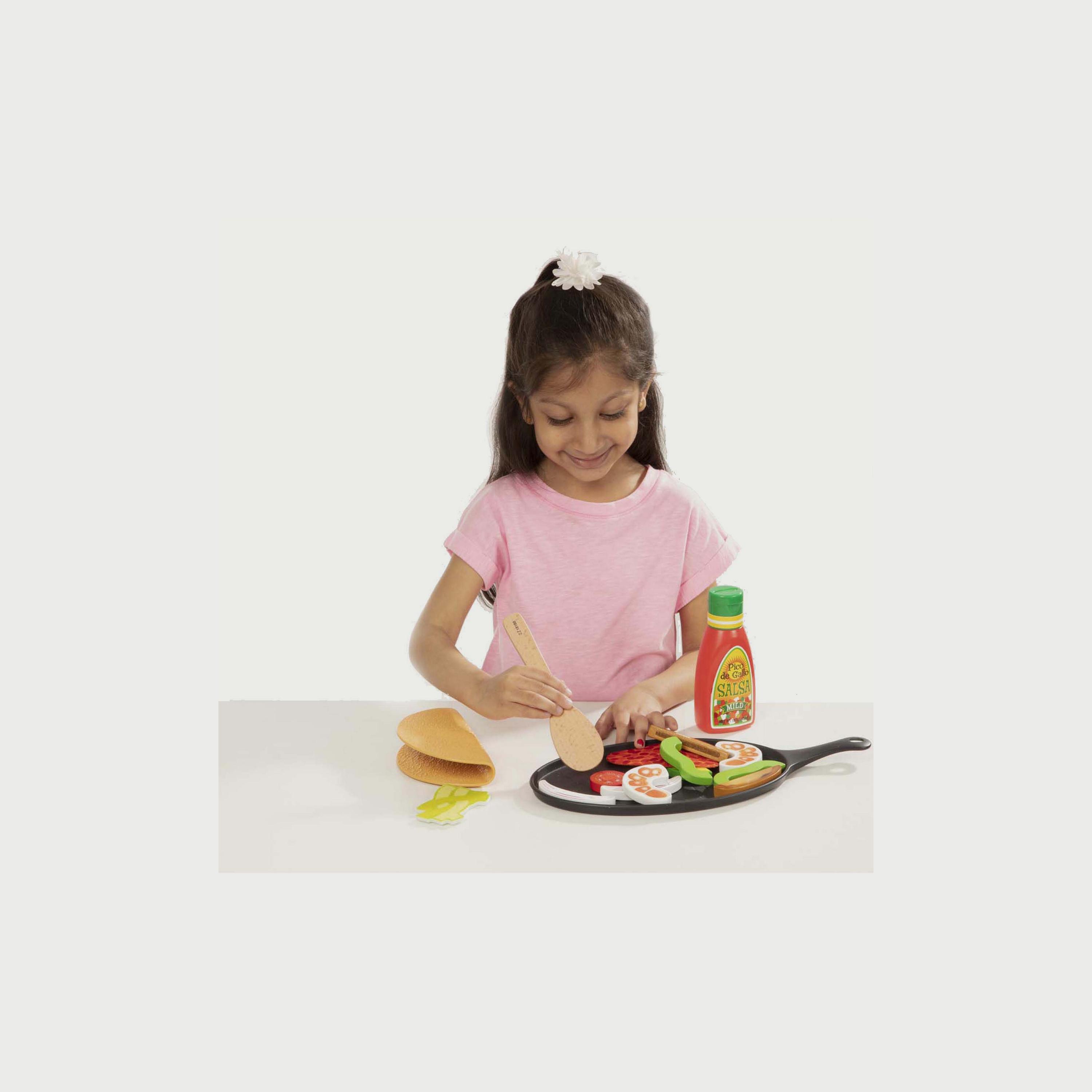 لعبة مجموعة التاكو والتورتيلا فِل آند فولد من ميليسا اند دوج-toys-roleplay-playfoods-image-4