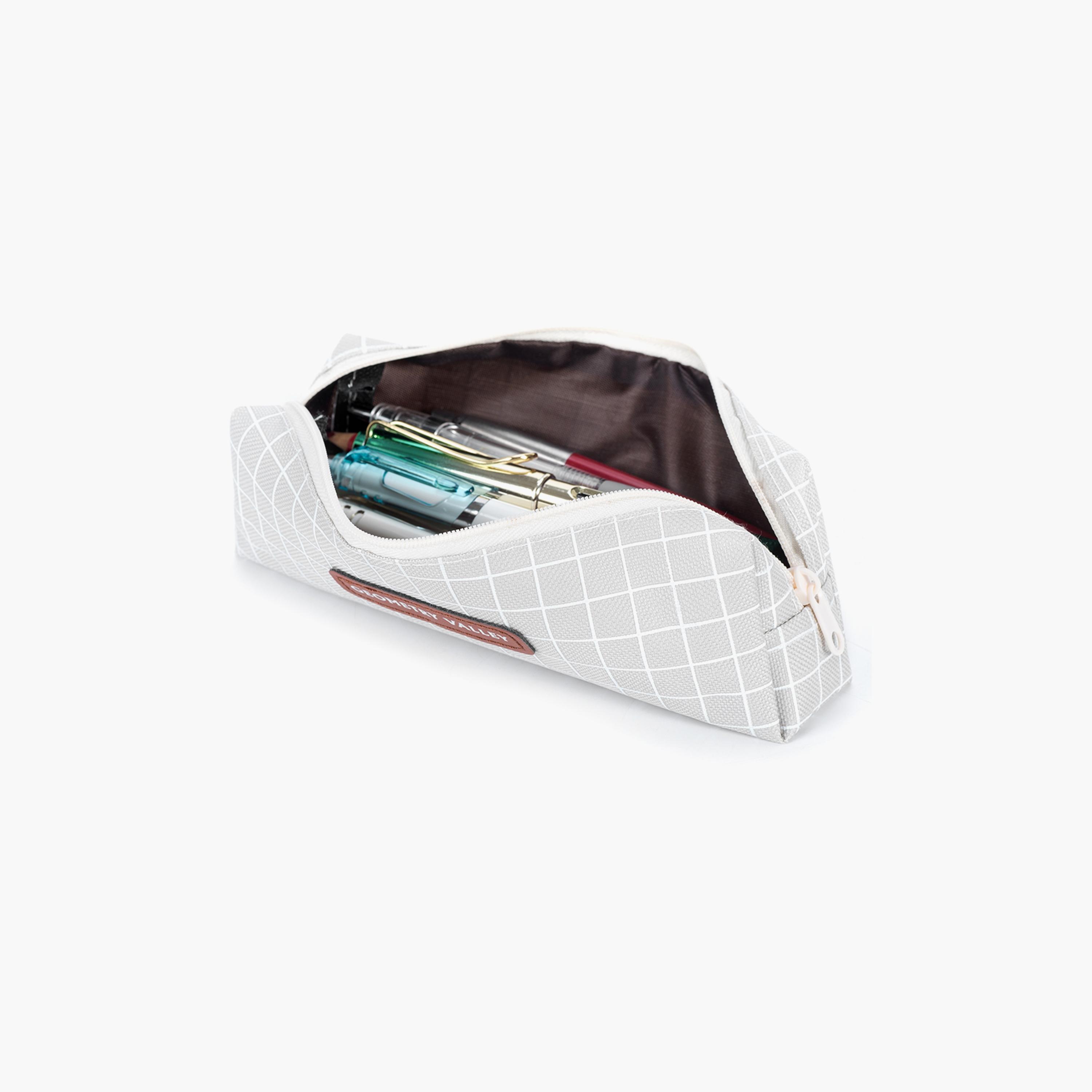 مقلمة من إيزي كيدز - منقوشة-school-stationery-pencilcases-image-2