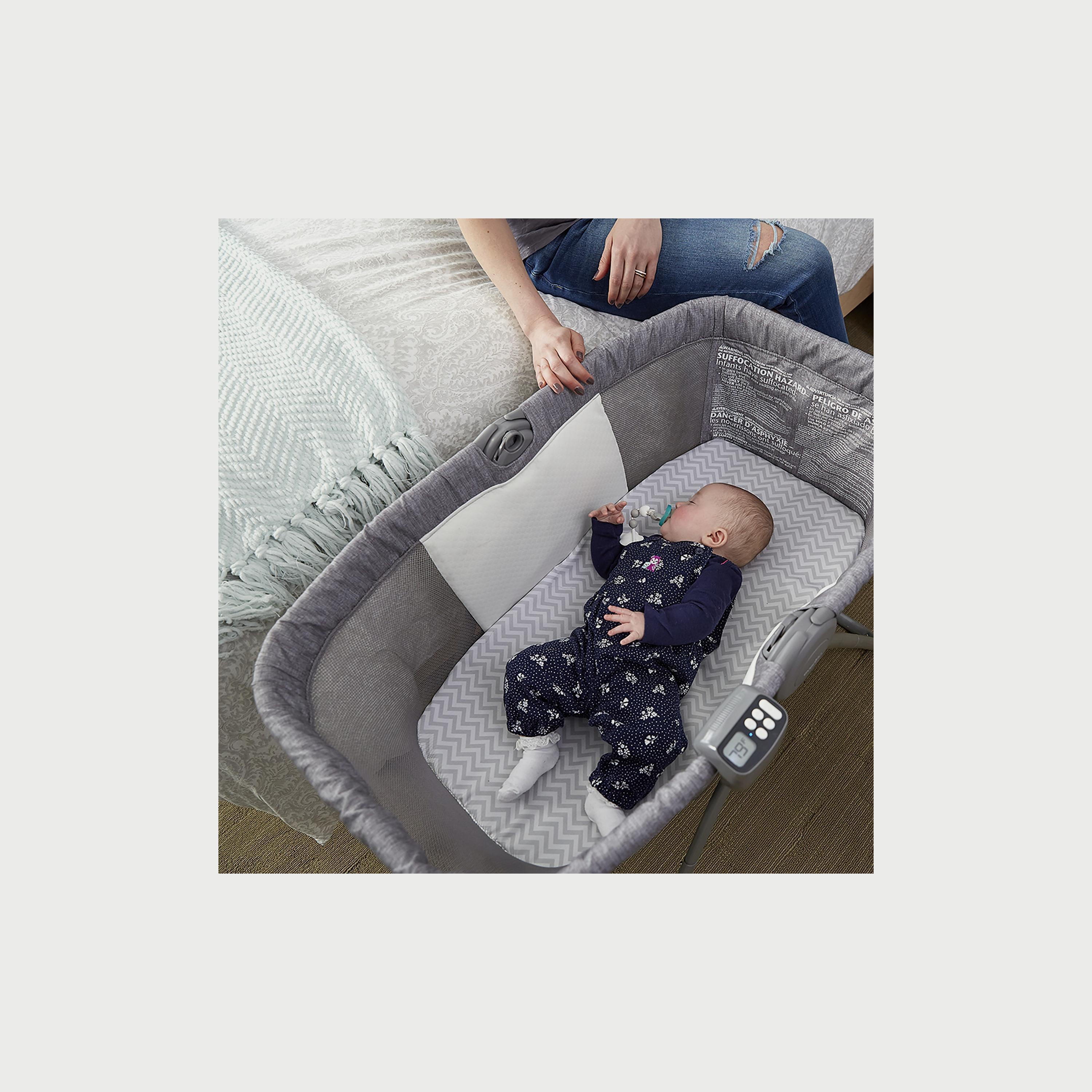 Evenflo store bassinet cover