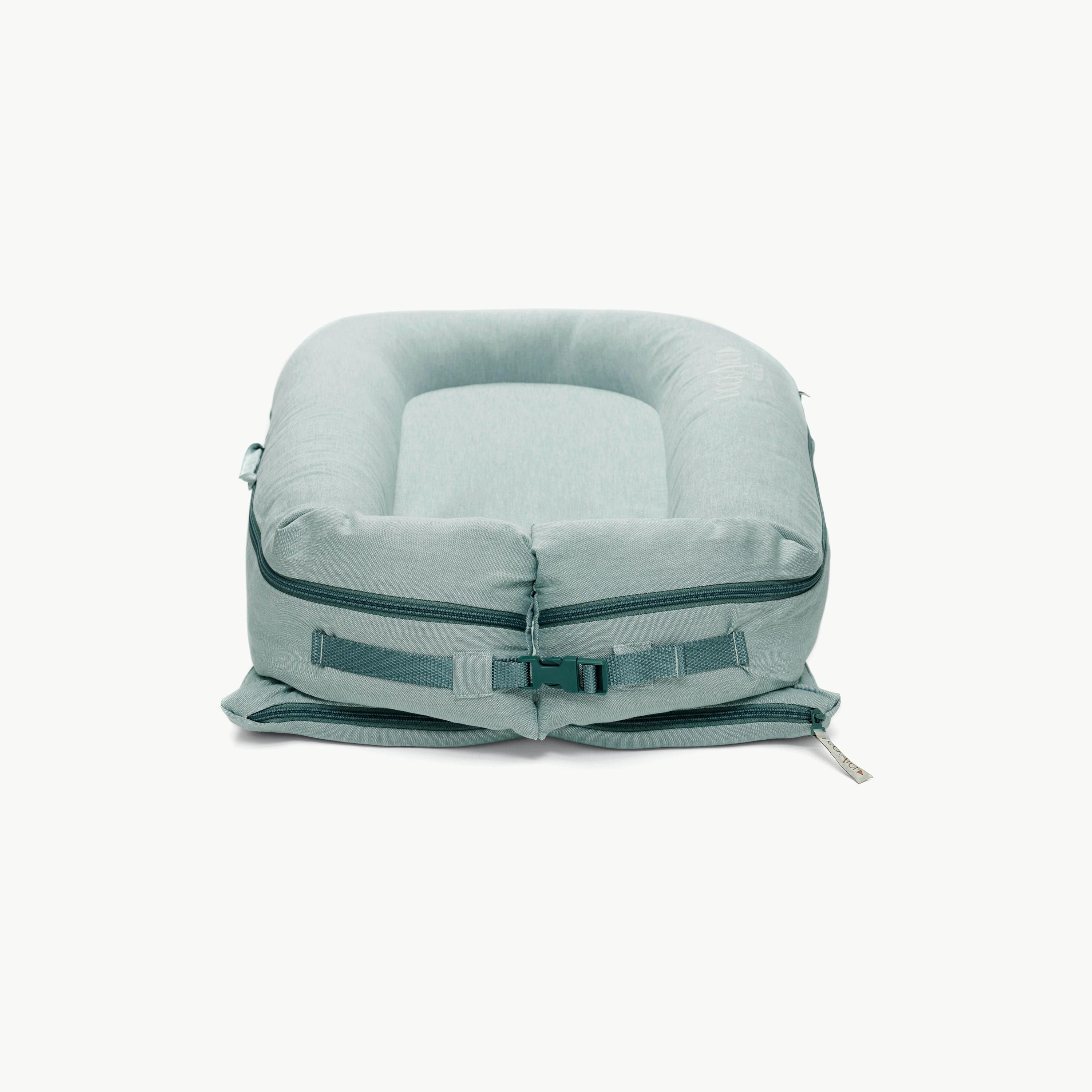 DockATot Deluxe+ Cover,Marine Chambray-baby-nursery-furniture-cribsandbeds-cribaccessories-image-2