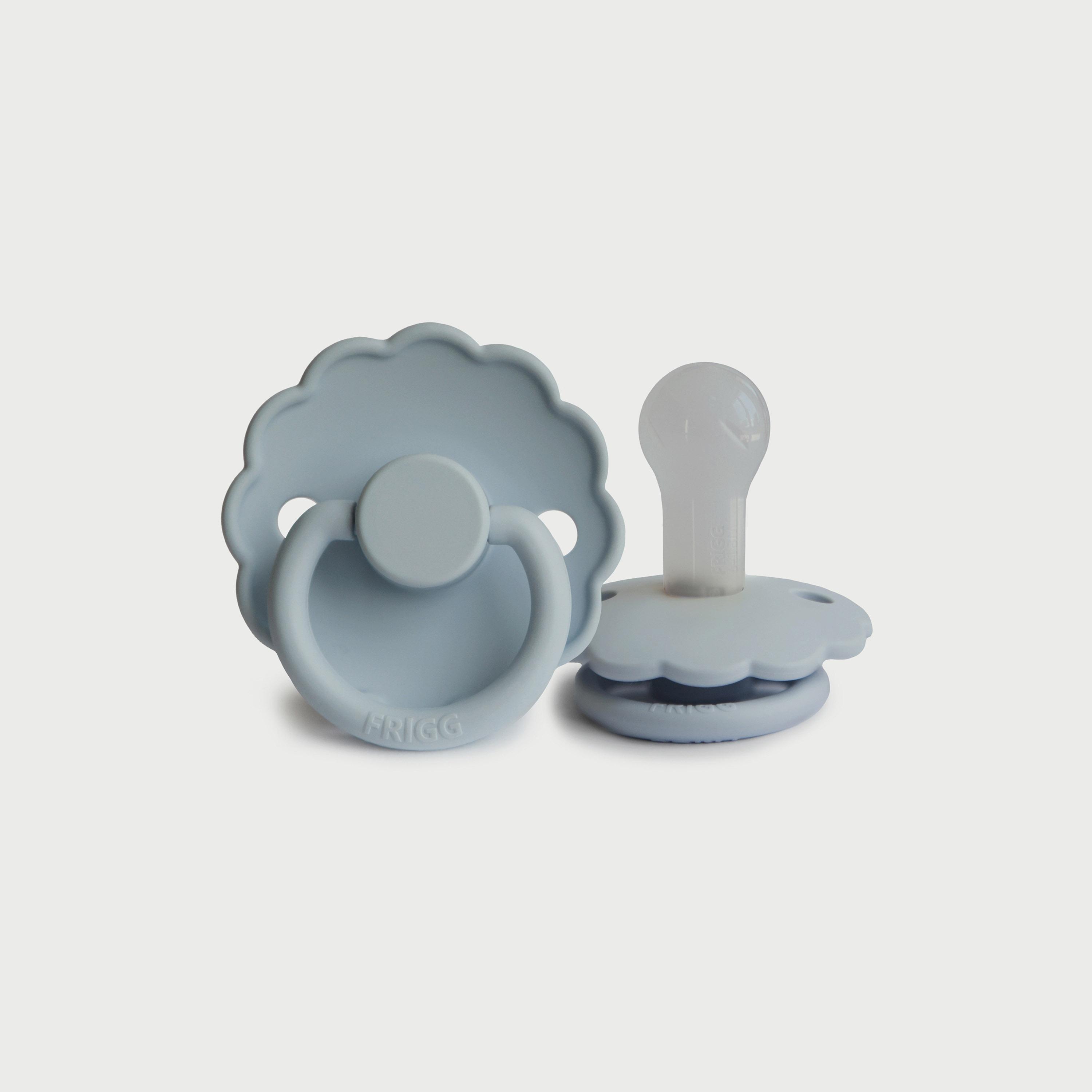 لهاية أطفال ديزي سيليكون من فريج (6-18 شهرًا)، أزرق فاتح، مقاس 2-baby-feeding-pacifiers-image-1