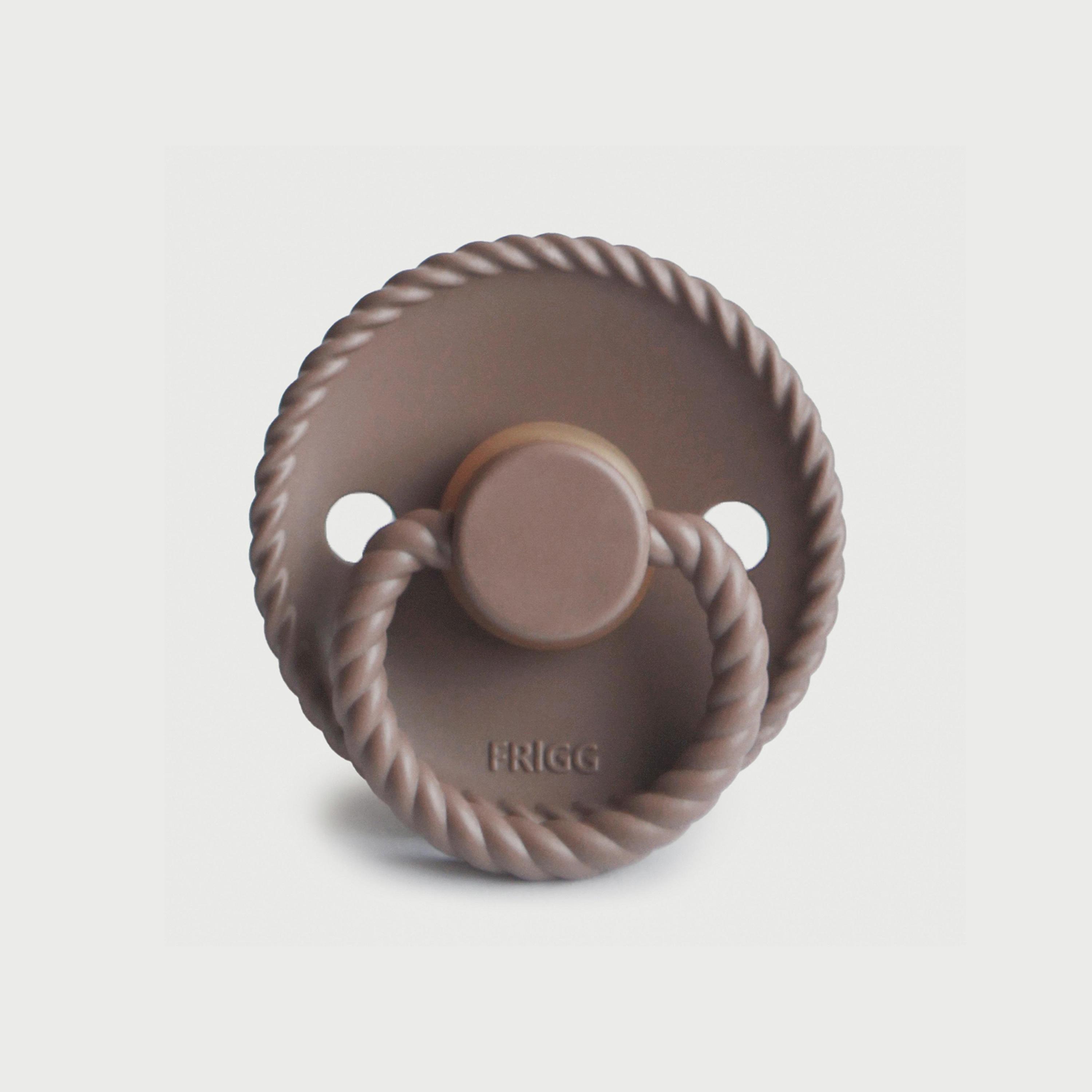 لهاية أطفال رووب لاتكس من فريج (6-18شهراً)، بني داكن، مقاس 2-baby-feeding-pacifiers-image-1
