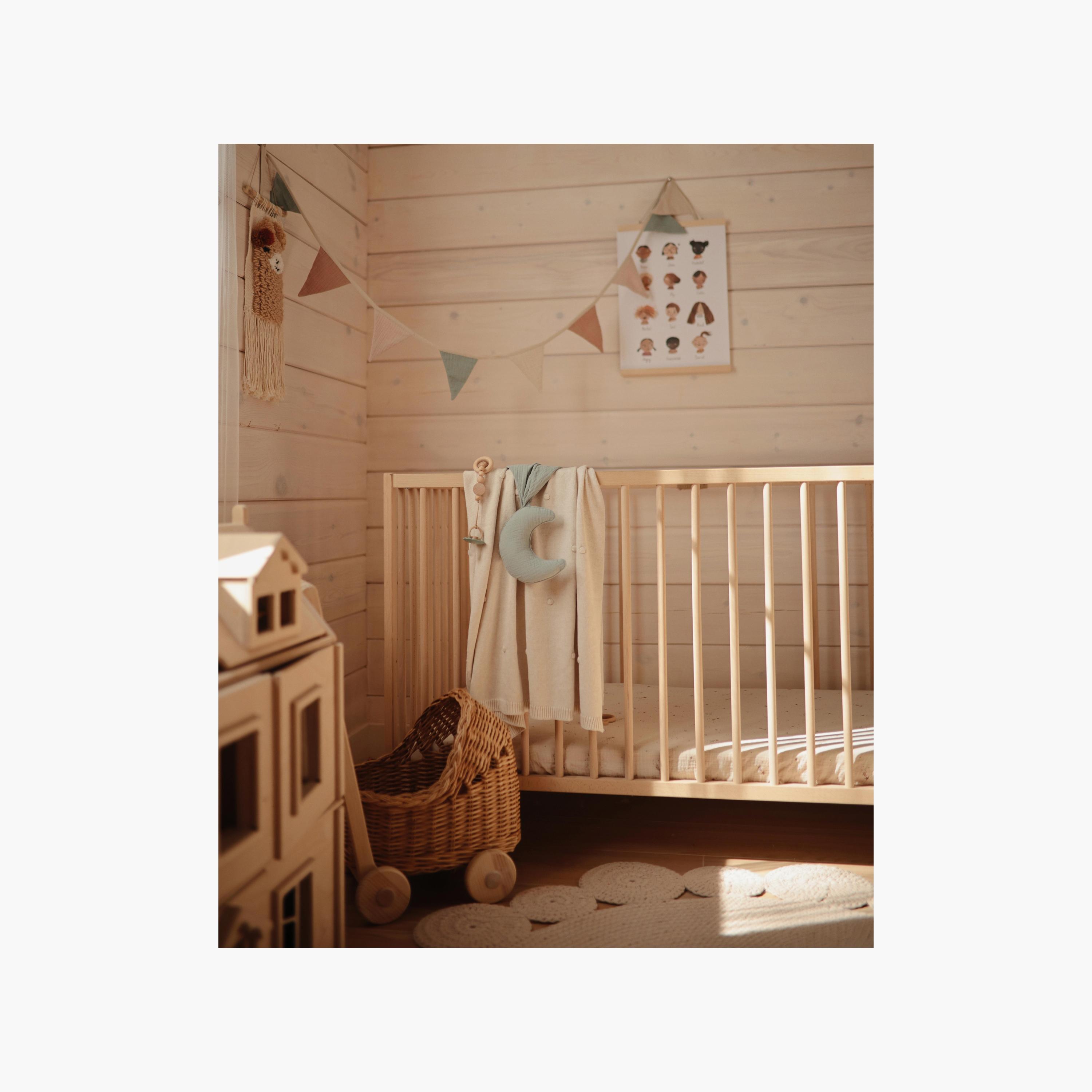 Mushie Baby Garland-baby-nursery-furniture-cribsandbeds-cribaccessories-image-5