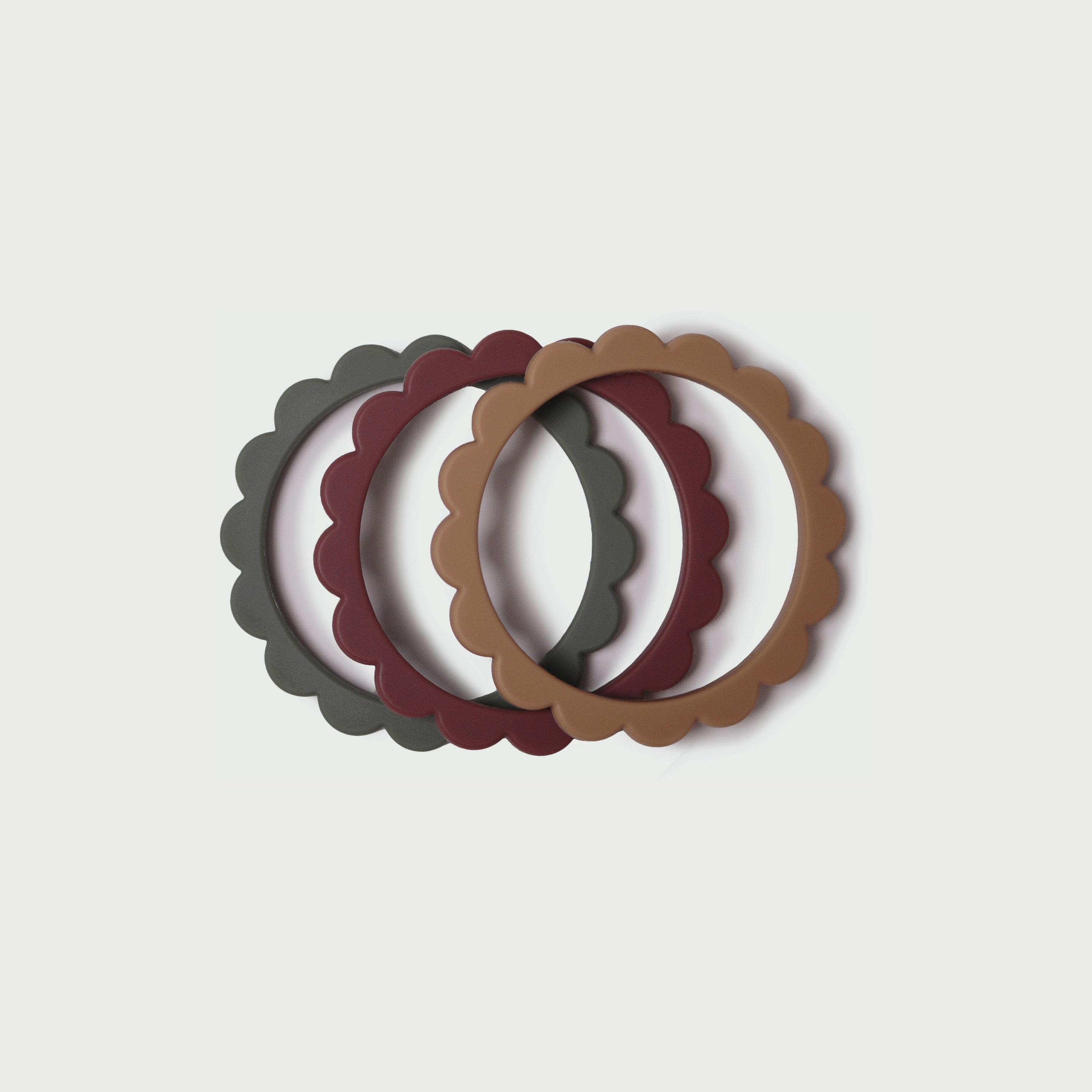 Mushie 3-Piece Flower Bracelet Berry/Dried Thyme/Natural-baby-feeding-teethers-image-1