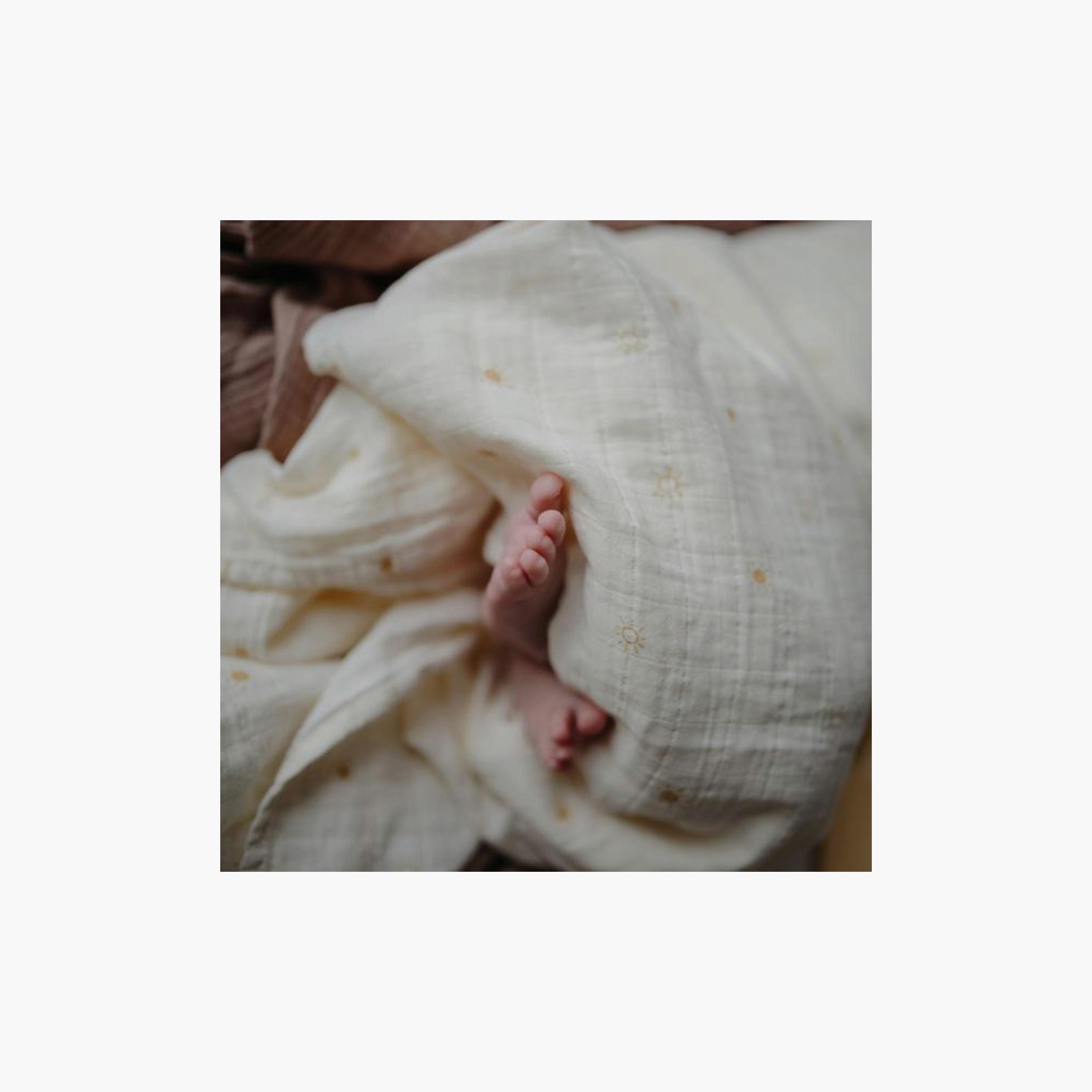 Mushie Swaddle Sun-baby-nursery-blanketsandswaddles-swaddlesandsleepingbags-image-2