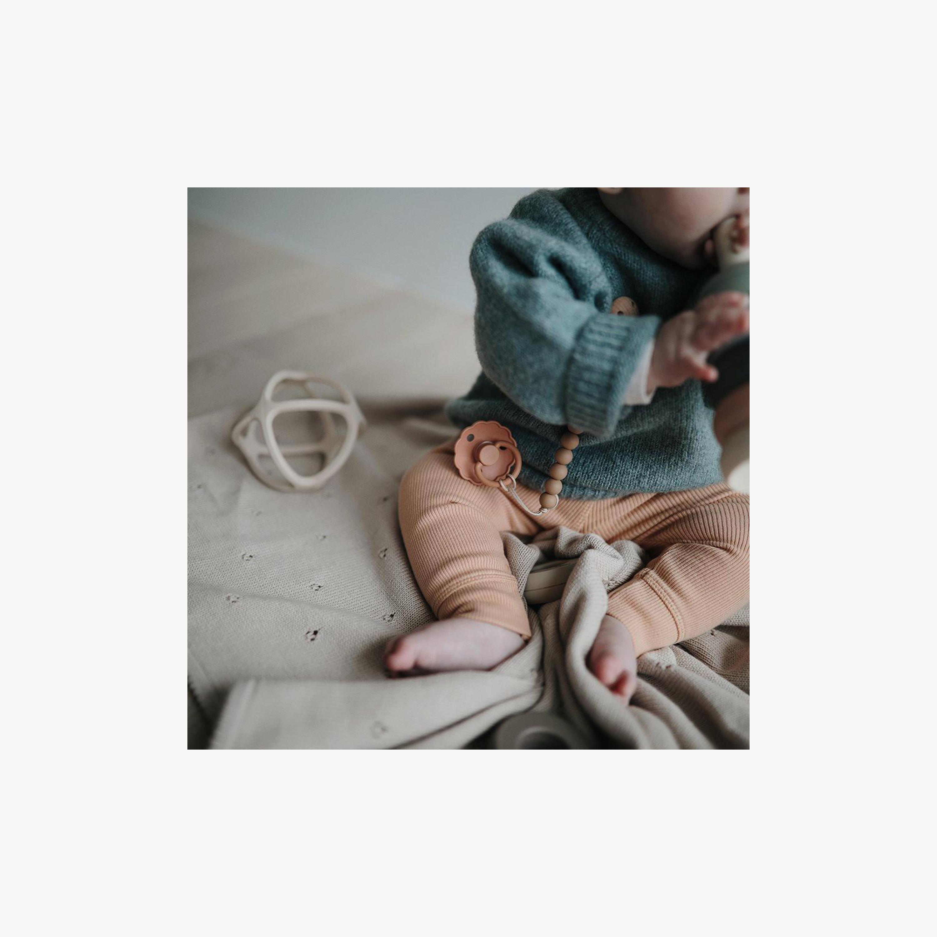 Mushie Teether Ball Shifting Sand-baby-feeding-teethers-image-2