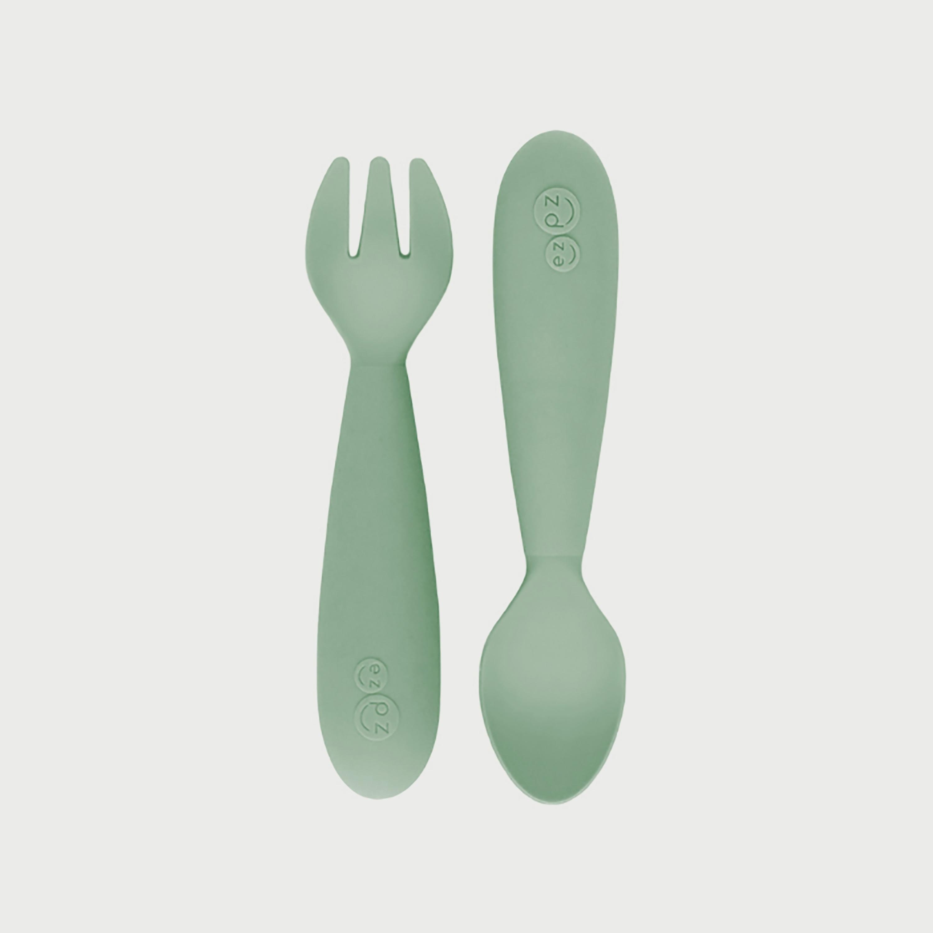 مجموعة أدوات المائدة (ملعقة وشوكة) من إيزي بيزي، اخضر مريمية-baby-feeding-mealtimeessentials-image-1