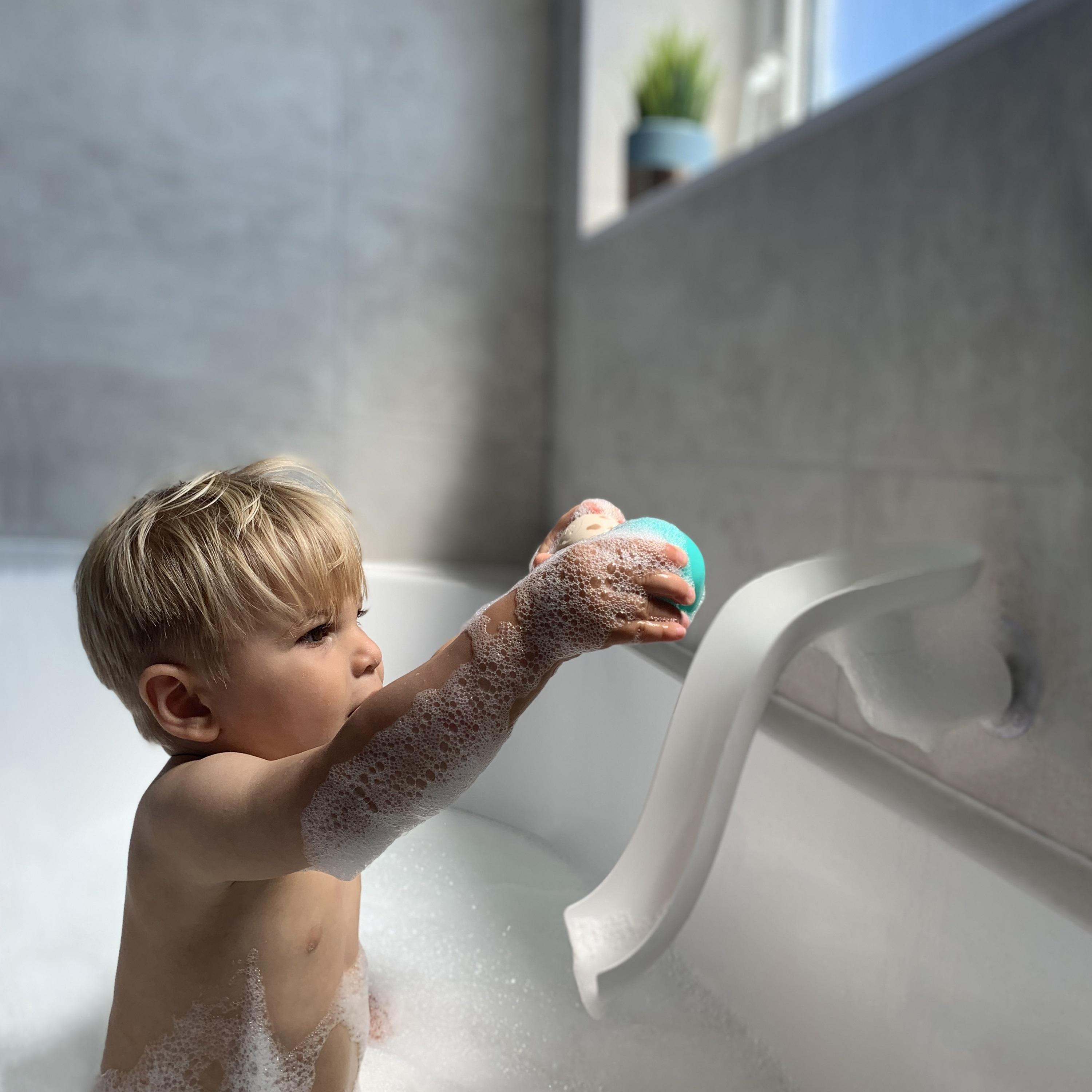 Matchstick Monkey Bathtime Slide Set, White-toys-babyandtoddlertoys-bathtoys-image-3