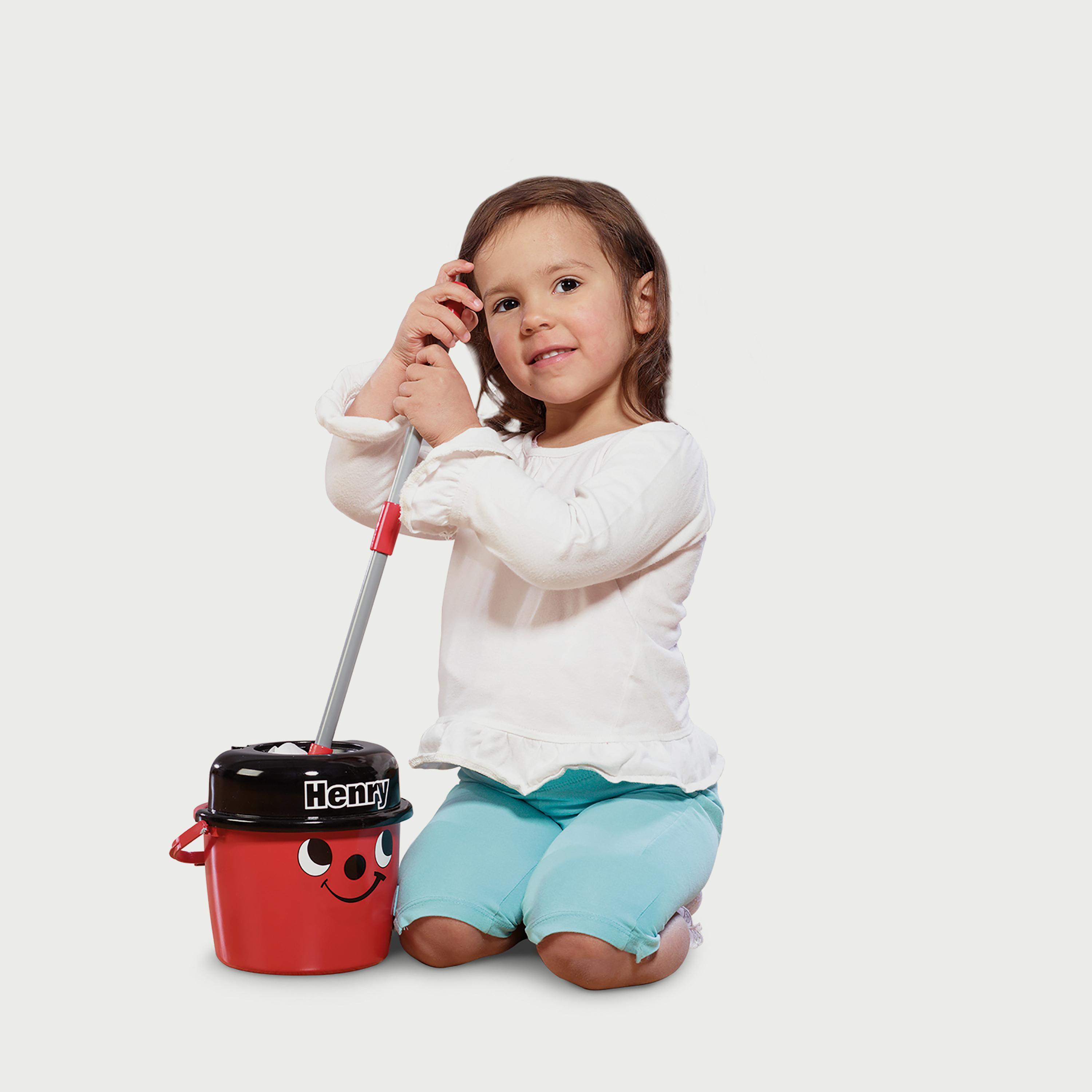 Casdon Henry Mop & Bucket-toys-roleplay-householdsets-image-4
