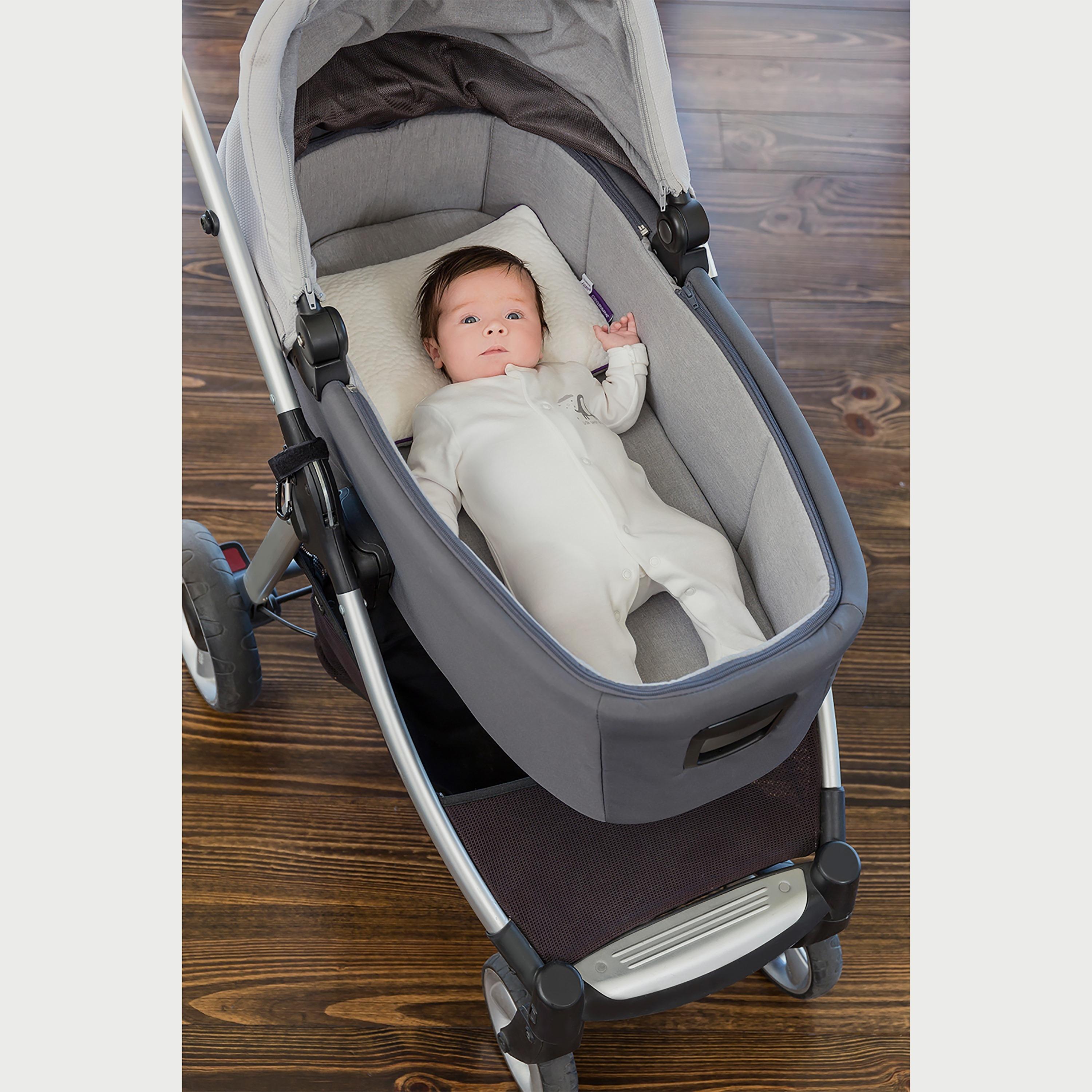 Clevamama Cleva Foam Pram Pillow-baby-nursery-babybedding-image-2