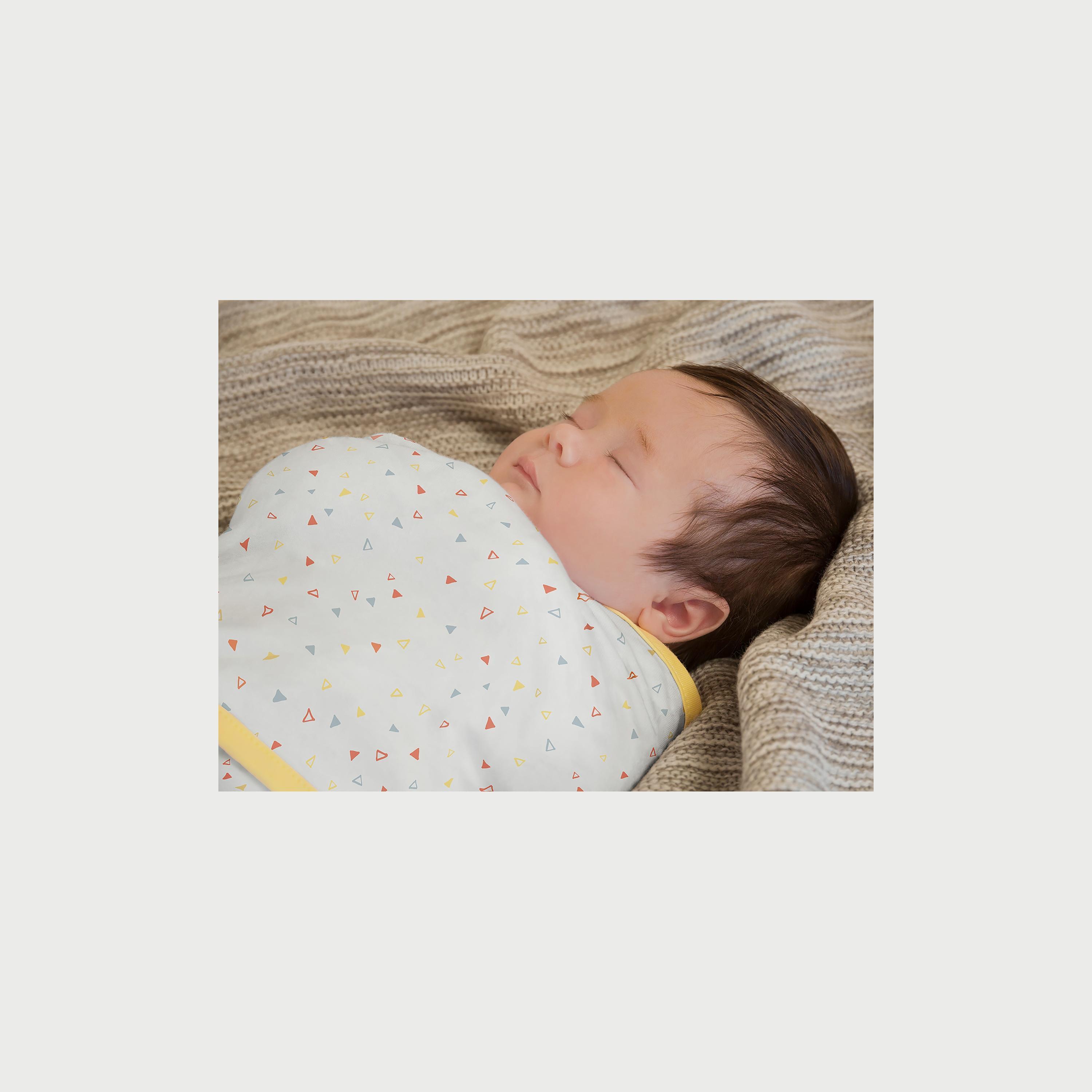 Clevamama Swaddle To Sleep, Yellow-baby-nursery-blanketsandswaddles-swaddlesandsleepingbags-image-5