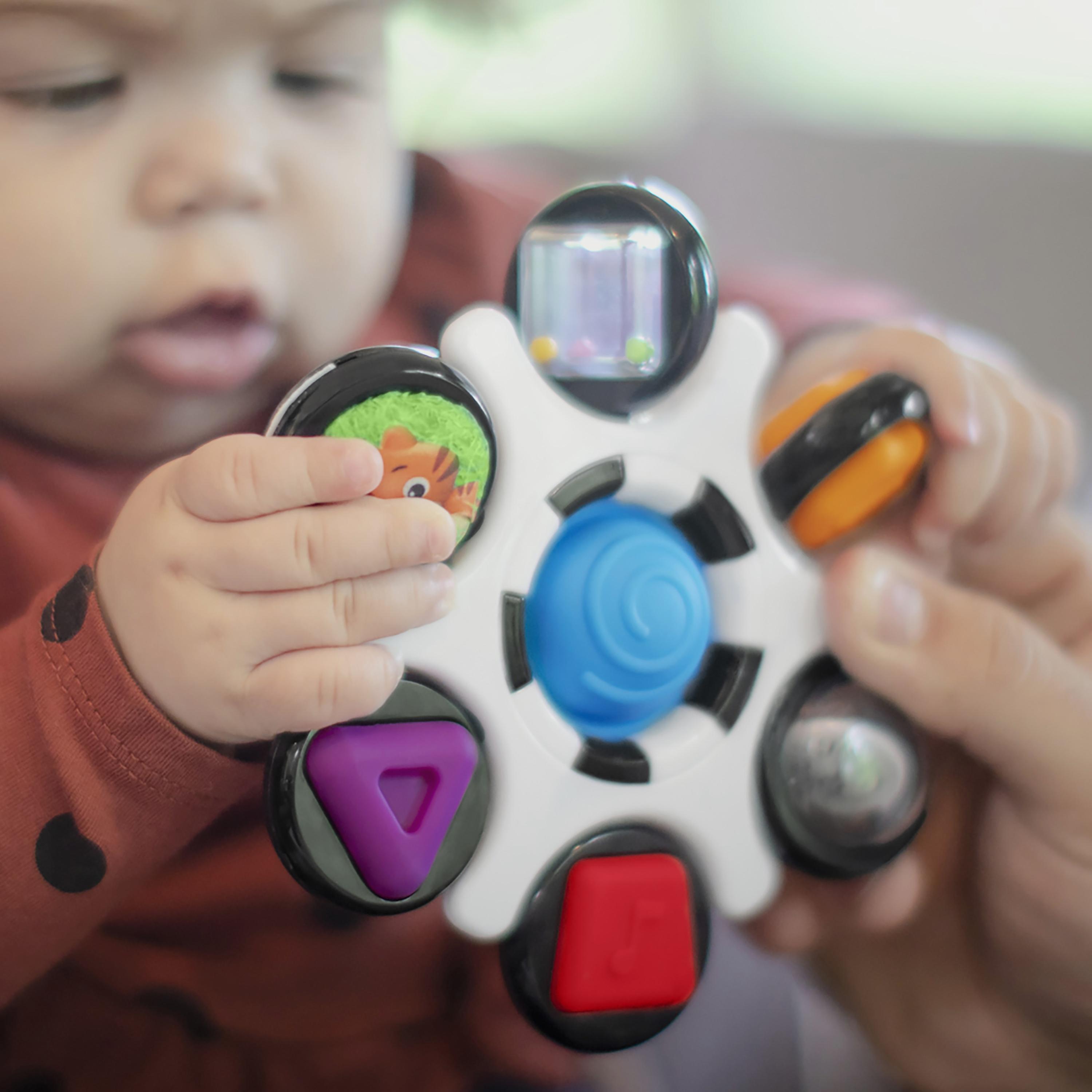 Baby Einstein Curiosity Clutch Sensory Toy-toys-babyandtoddlertoys-learningtoys-image-8