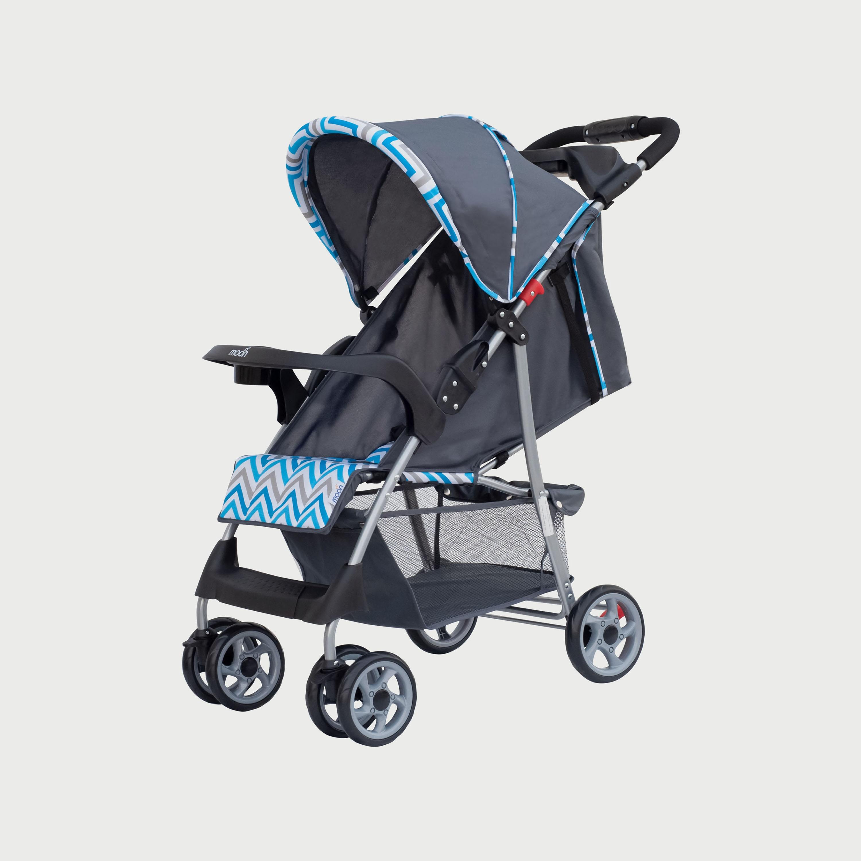 One 2025 fold pushchair