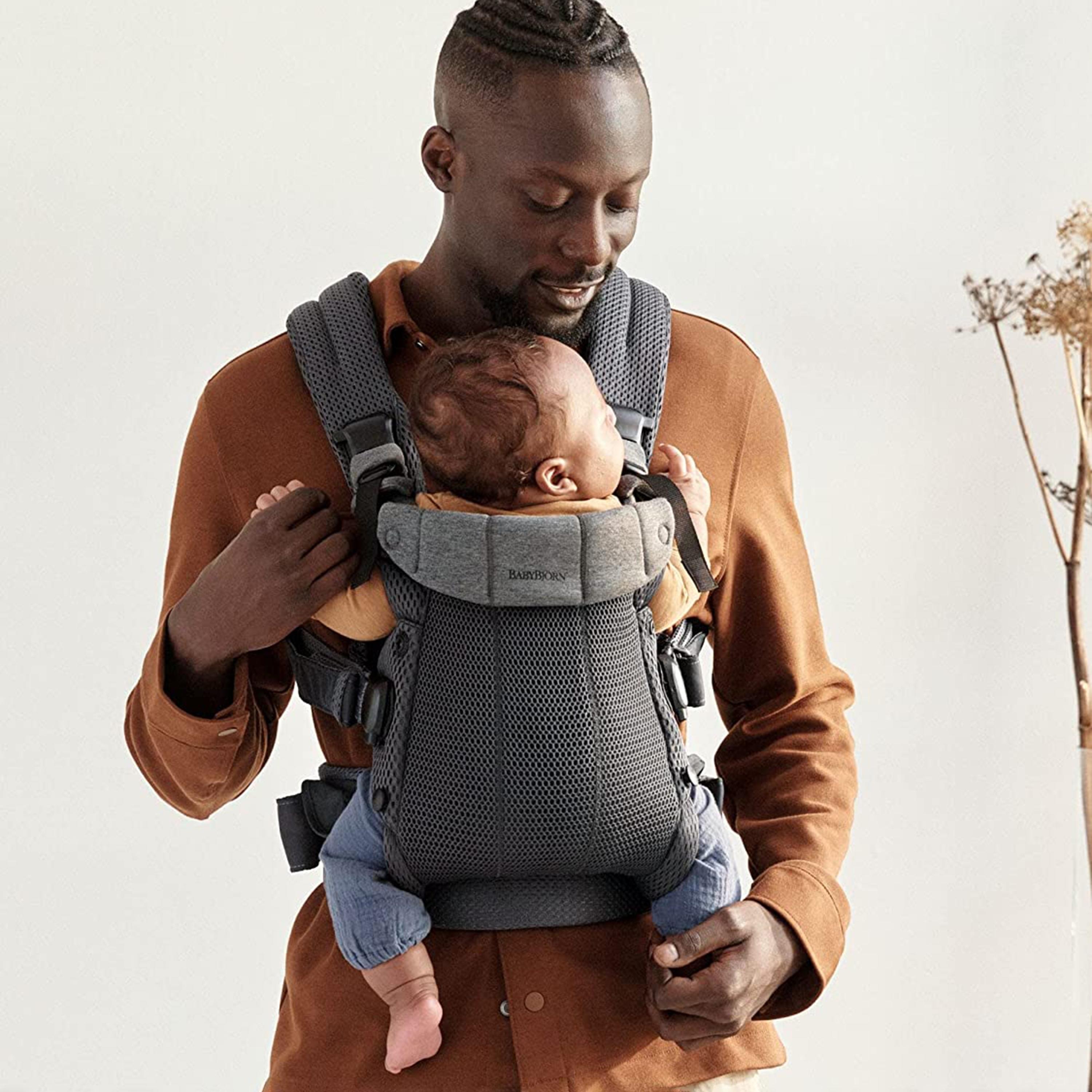 حاملة رضع شبكية هارموني 3 دي من بيبي بيورن، أنثراسايت-baby-gear-babycarriers-image-4