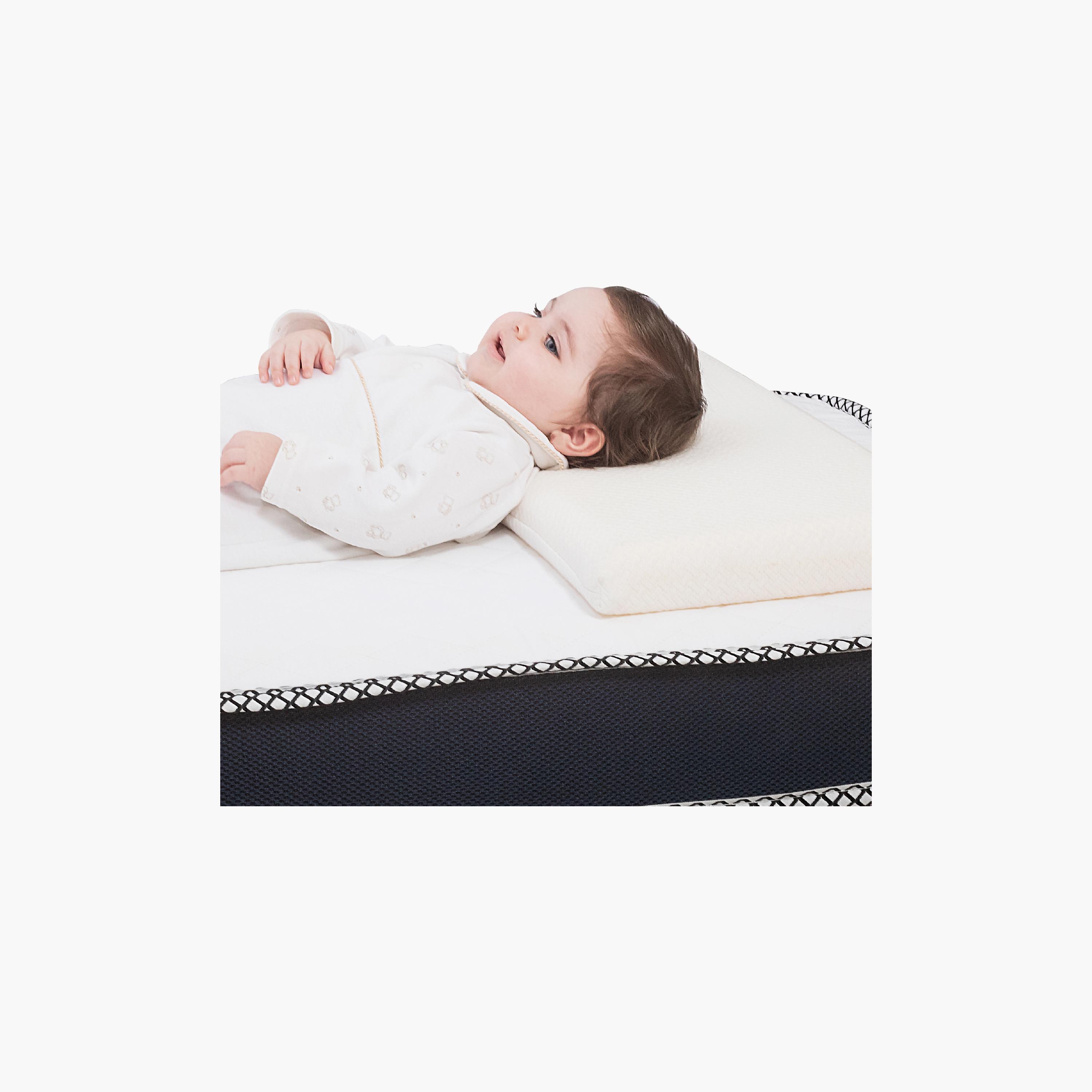 Moon Hypoallergic Breathable Fabric Mattress - 60 x 120 cm-baby-nursery-mattresses-image-4