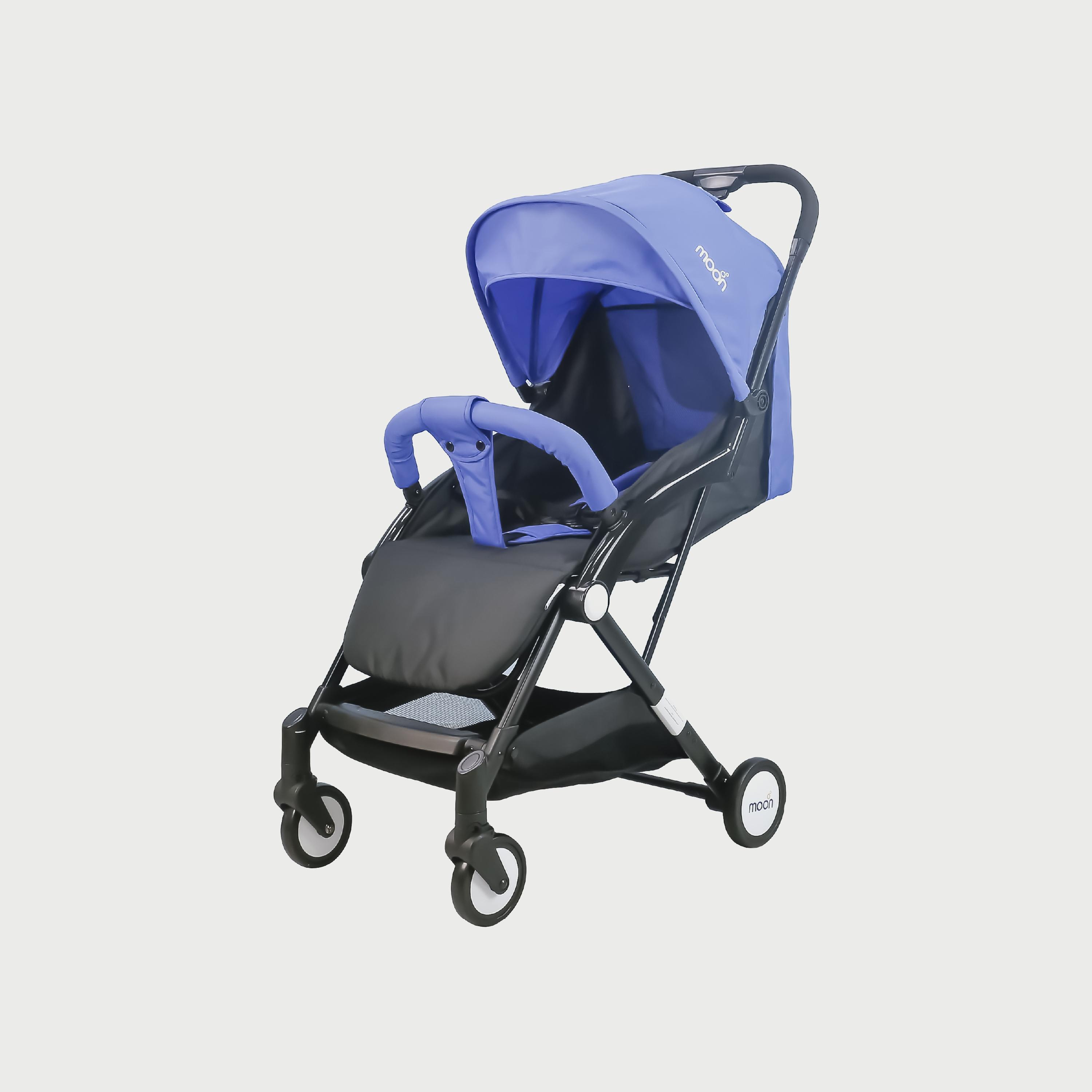 عربة أطفال كابينة ترافيل- لايت من مون - أزرق كيان-baby-gear-strollersandprams-strollers-image-1