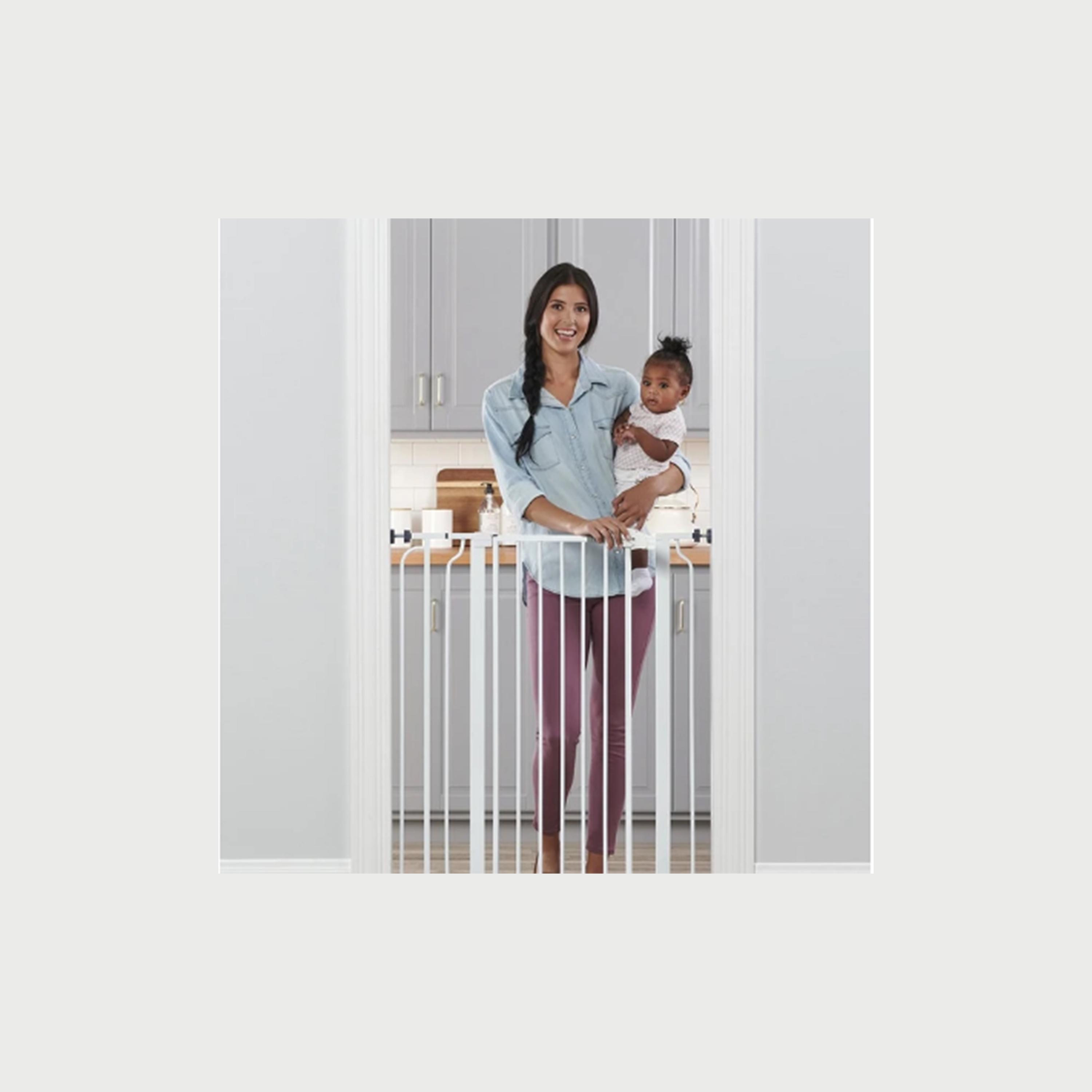 بوابة أمان 91 سم طويلة مع تمديد 10 سم - 4 مجموعات من أدوات التثبيت من ريجالو-baby-healthandsafety-babyproofing-image-3