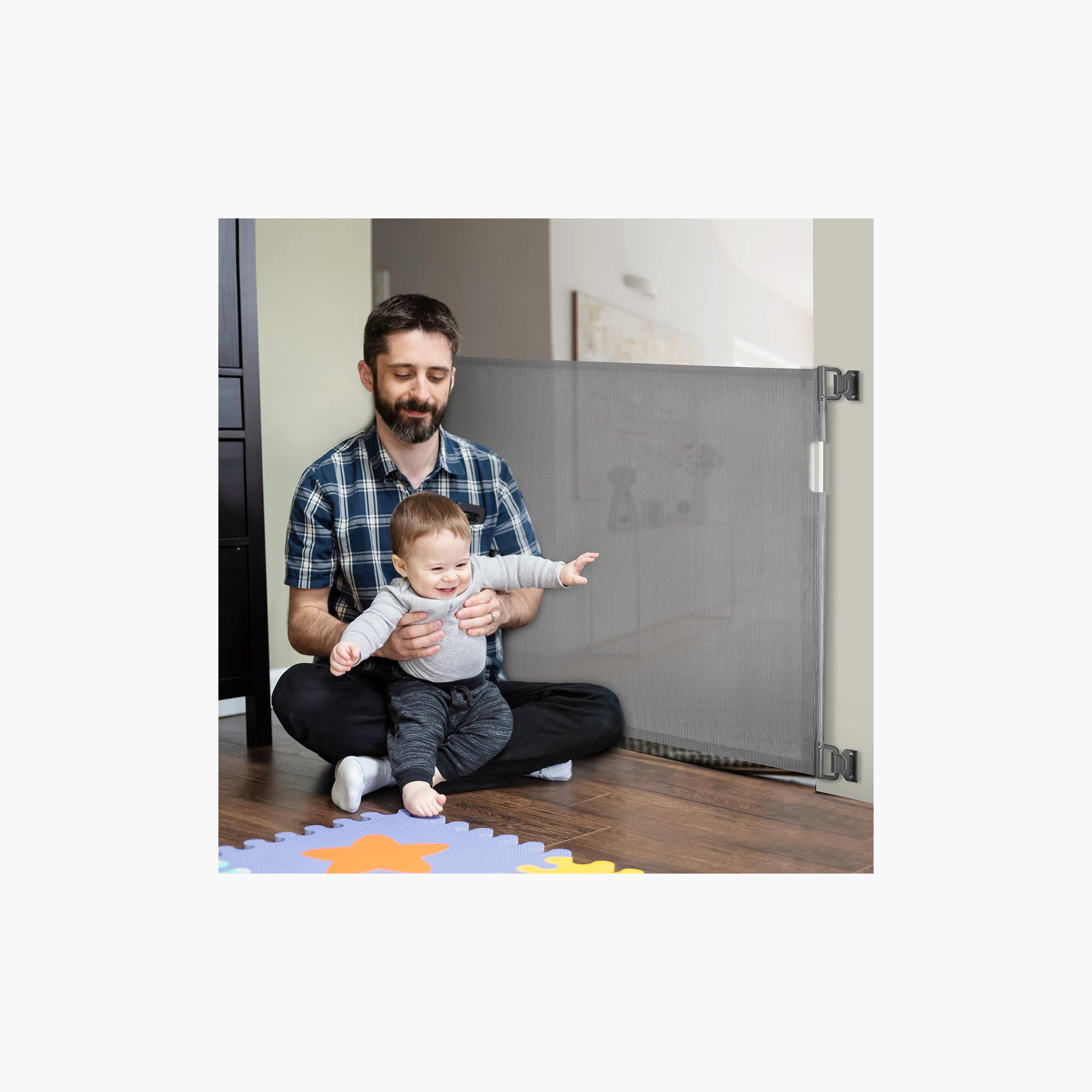 Baby Safe Retractable Mesh Gate, Grey-baby-healthandsafety-babyproofing-image-4