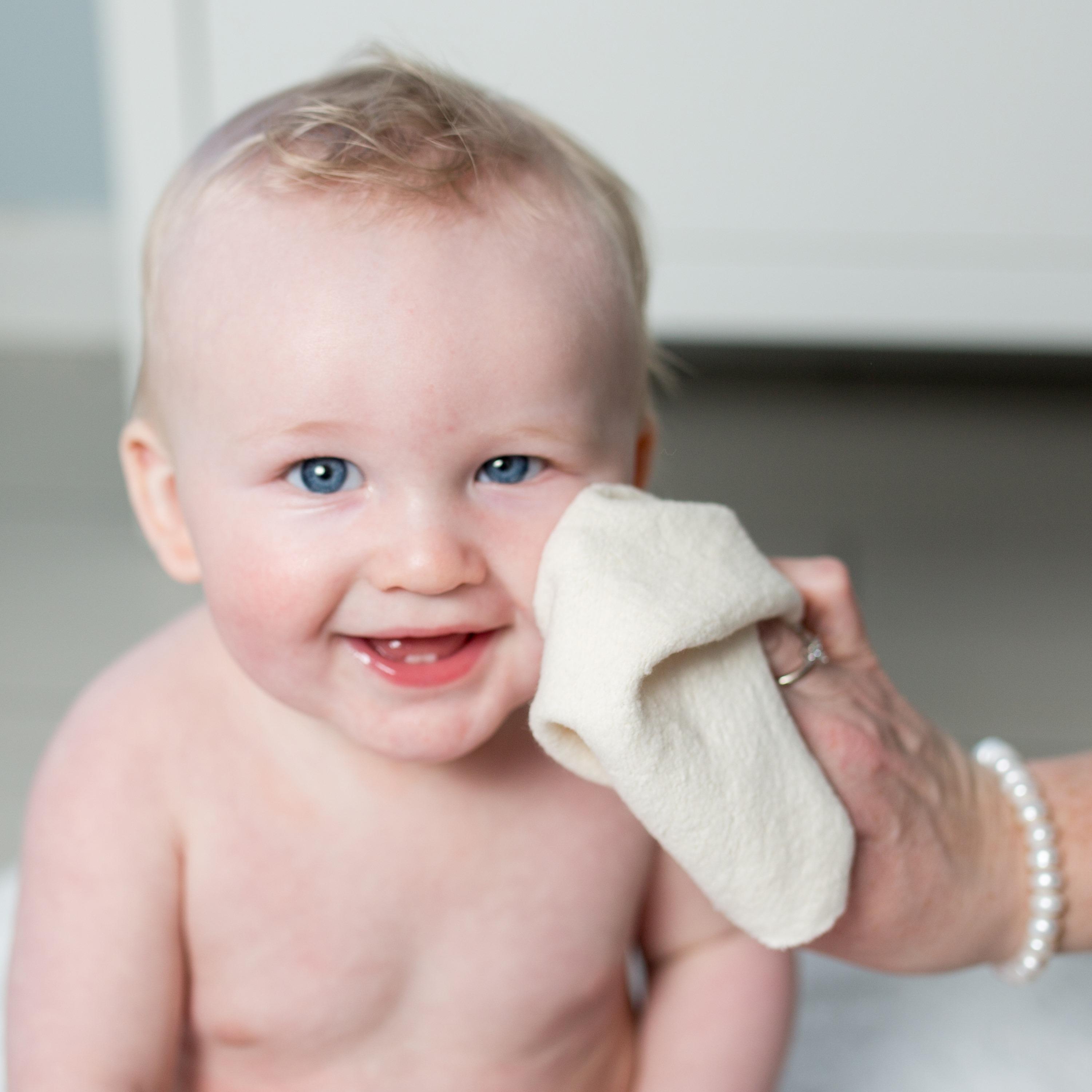 Lulujo 4-Piece Organic Cotton Face Cloths-baby-bathandcare-towels-image-5