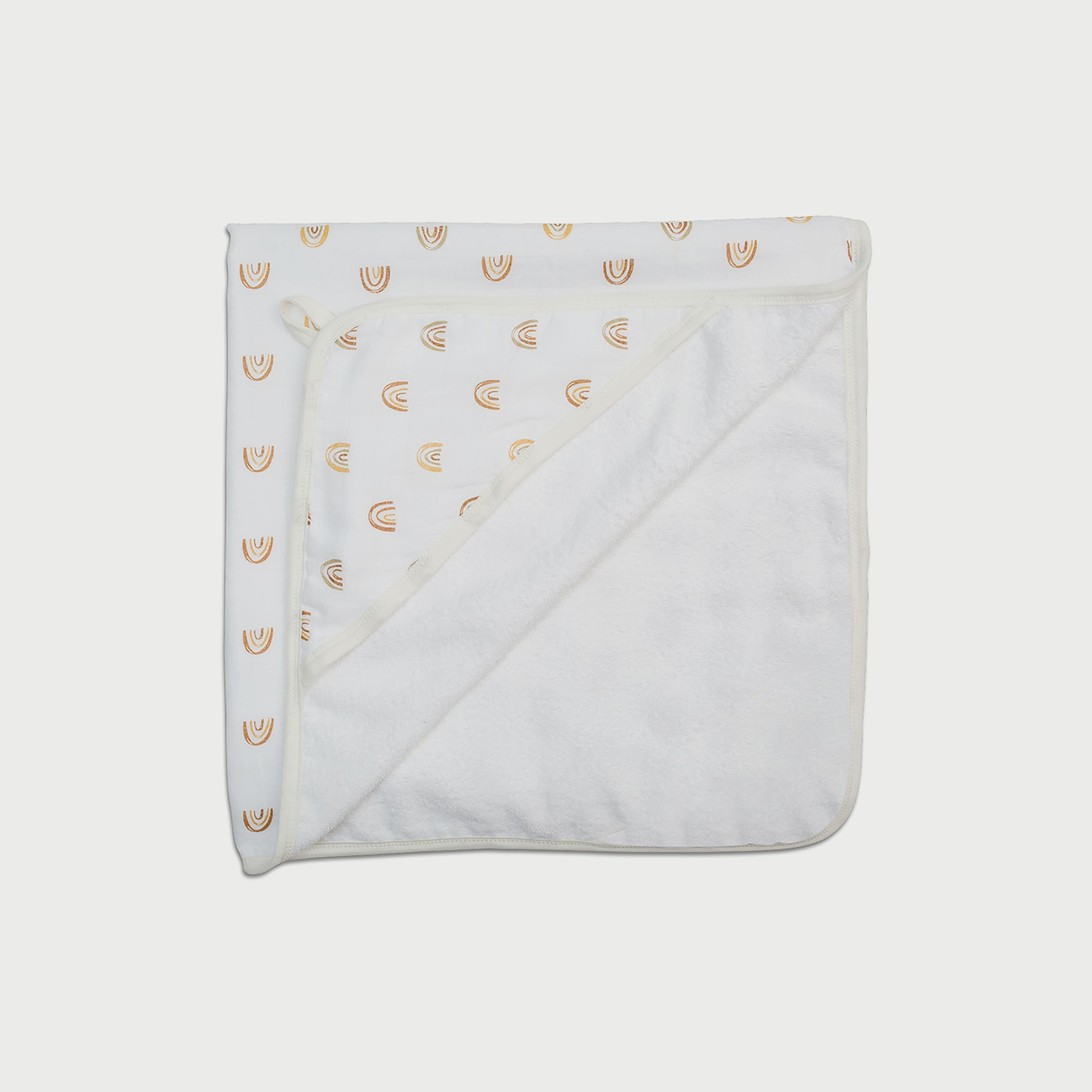 منشفة للرضّع بقبّعة من لولوچو بيبي - بوهو رينبو - 25x25x5 سم-baby-bathandcare-towels-image-1