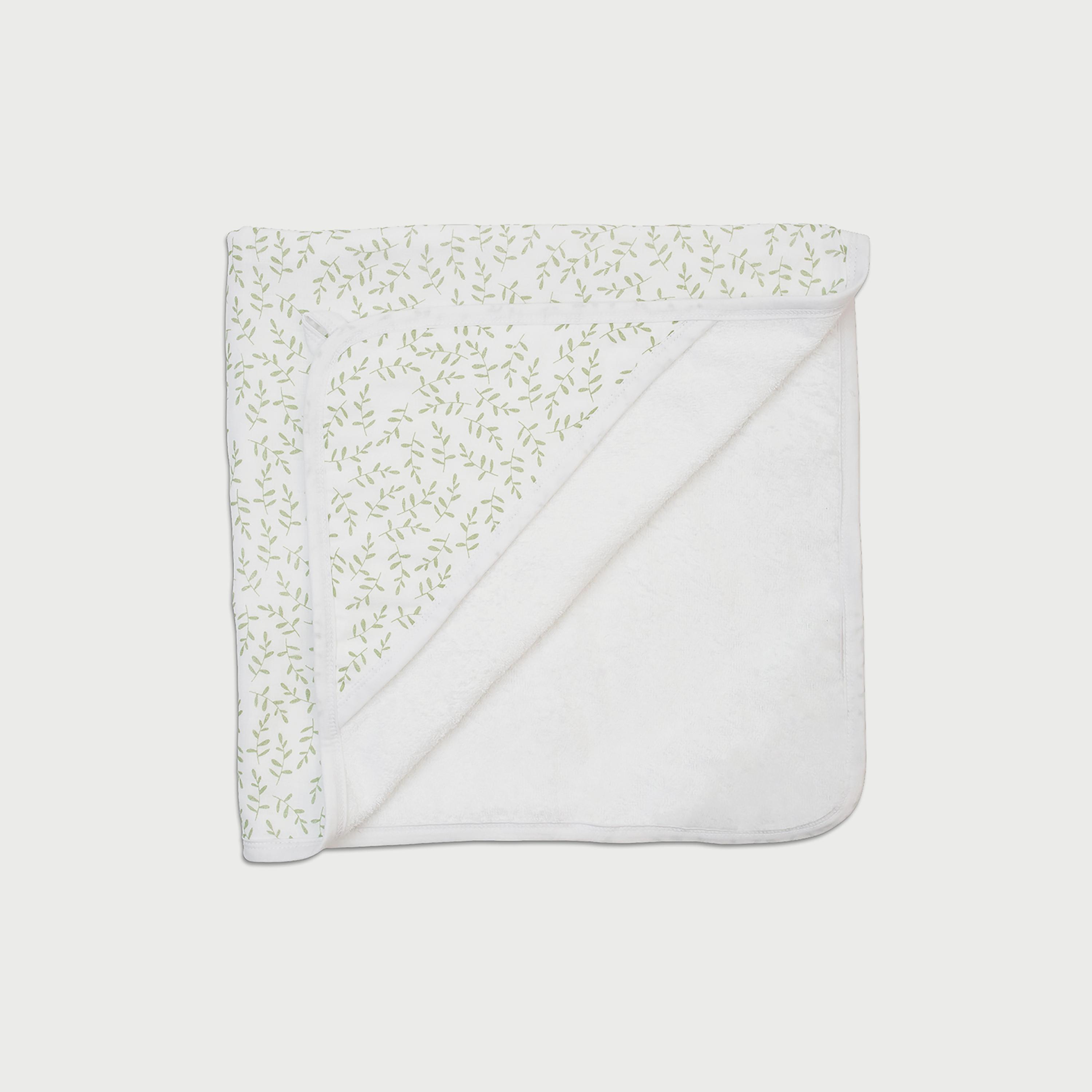 منشفة للرضّع بقبّعة من لولوچو بيبي - جرينيري - 25x25x5 سم-baby-bathandcare-towels-image-1