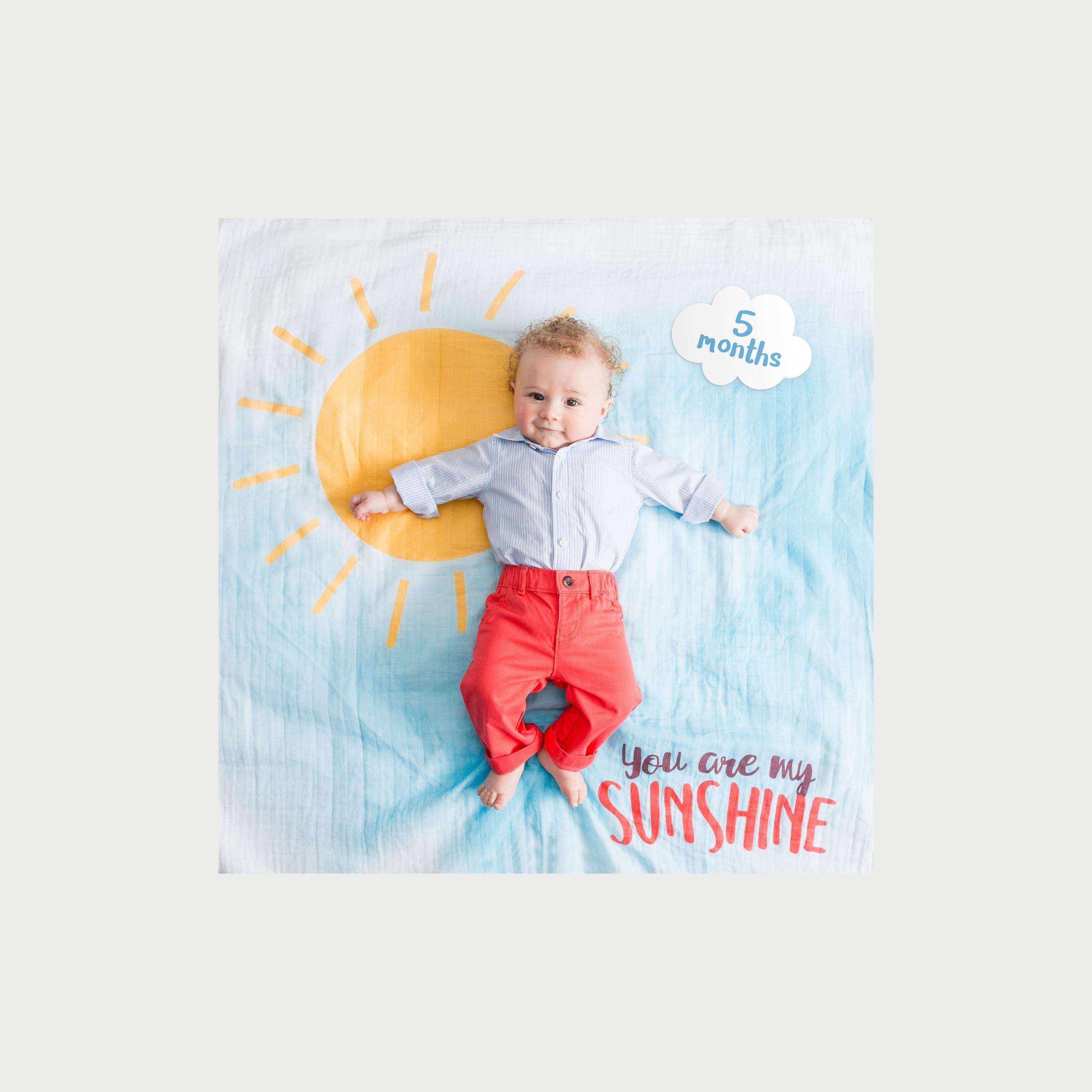 Lulujo Baby's First Year Milestone Blanket & Cards Set, You Are My Sunshine-baby-nursery-blanketsandswaddles-blanketsandquilts-image-3