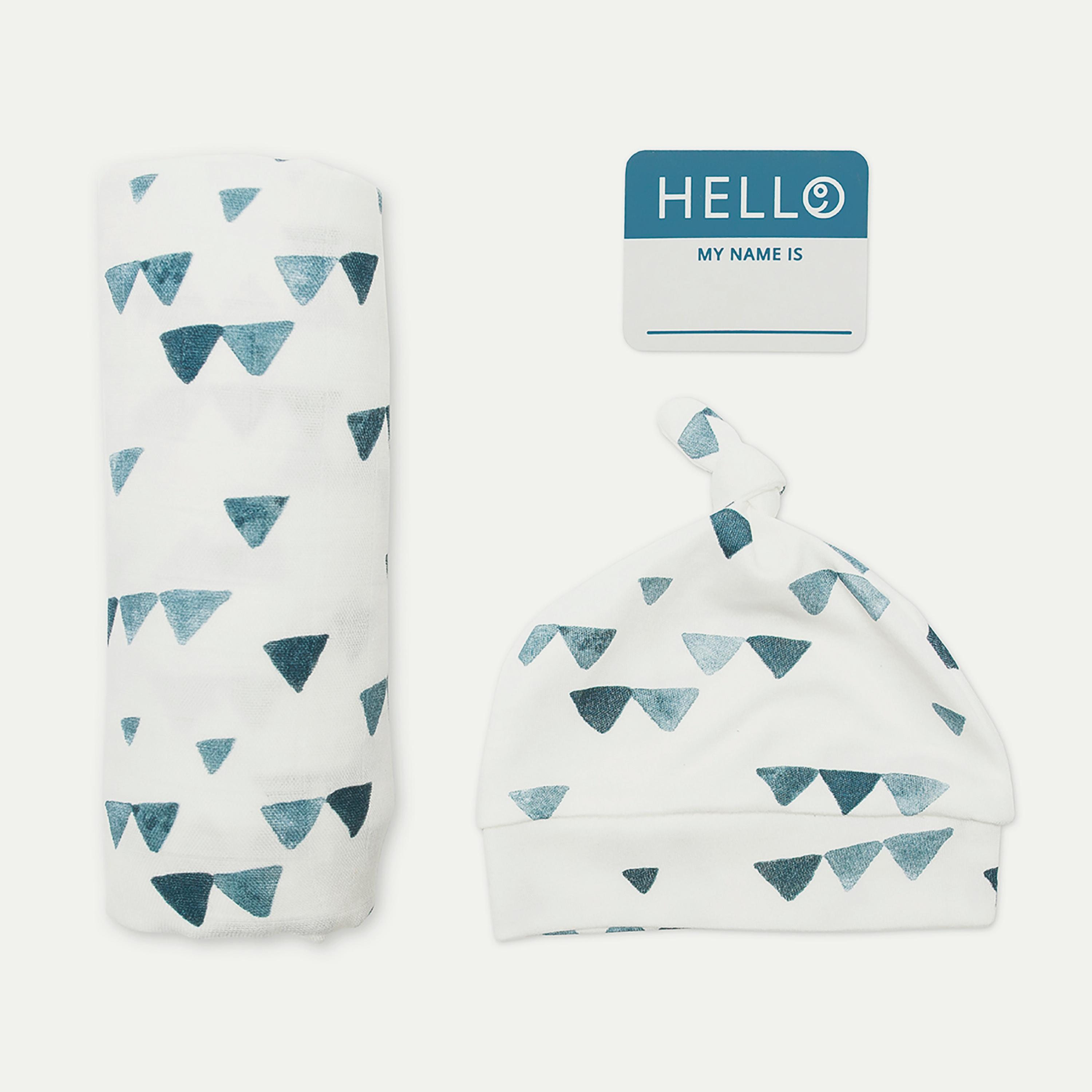 Lulujo Hello World Set, Bamboo Hat + Swaddle blanket, Triangle Blue-baby-nursery-blanketsandswaddles-swaddlesandsleepingbags-image-4