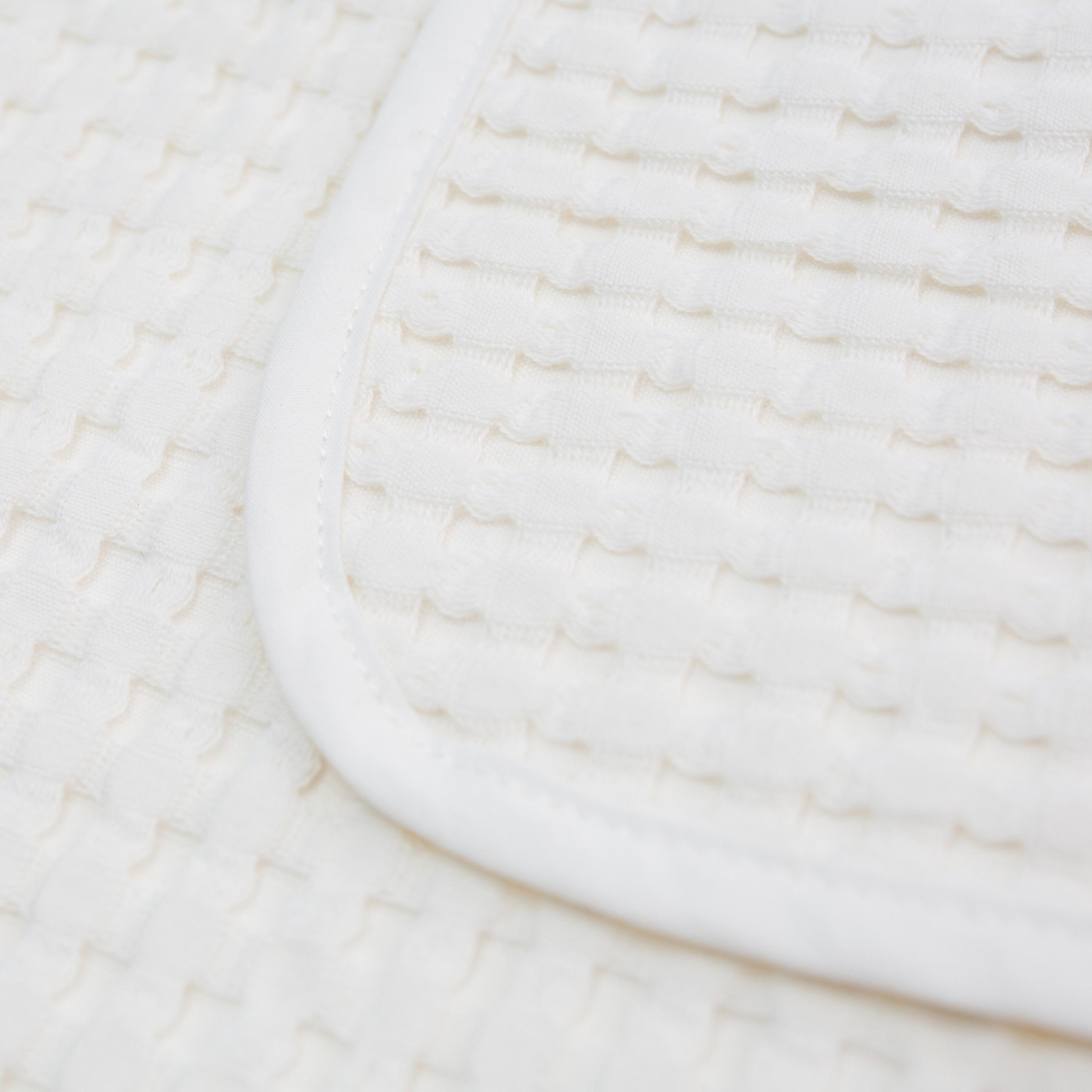 Lulujo Waffle Blanket, 100cm x 80cm, Cream Vanilla-baby-nursery-blanketsandswaddles-blanketsandquilts-image-5