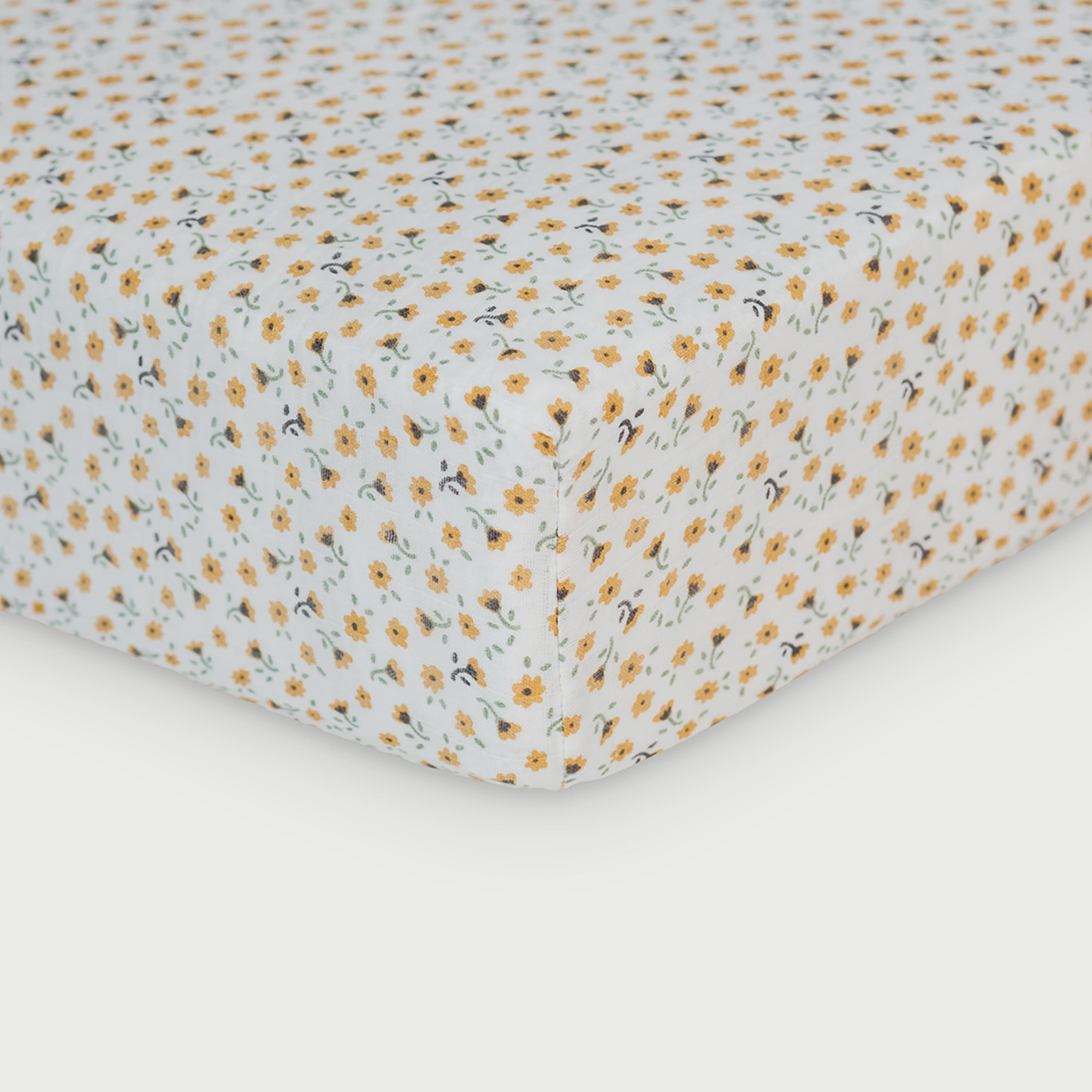 Lulujo Muslin Crib Sheet, 135cm x 70cm, Vintage Floral-baby-nursery-babybedding-image-2