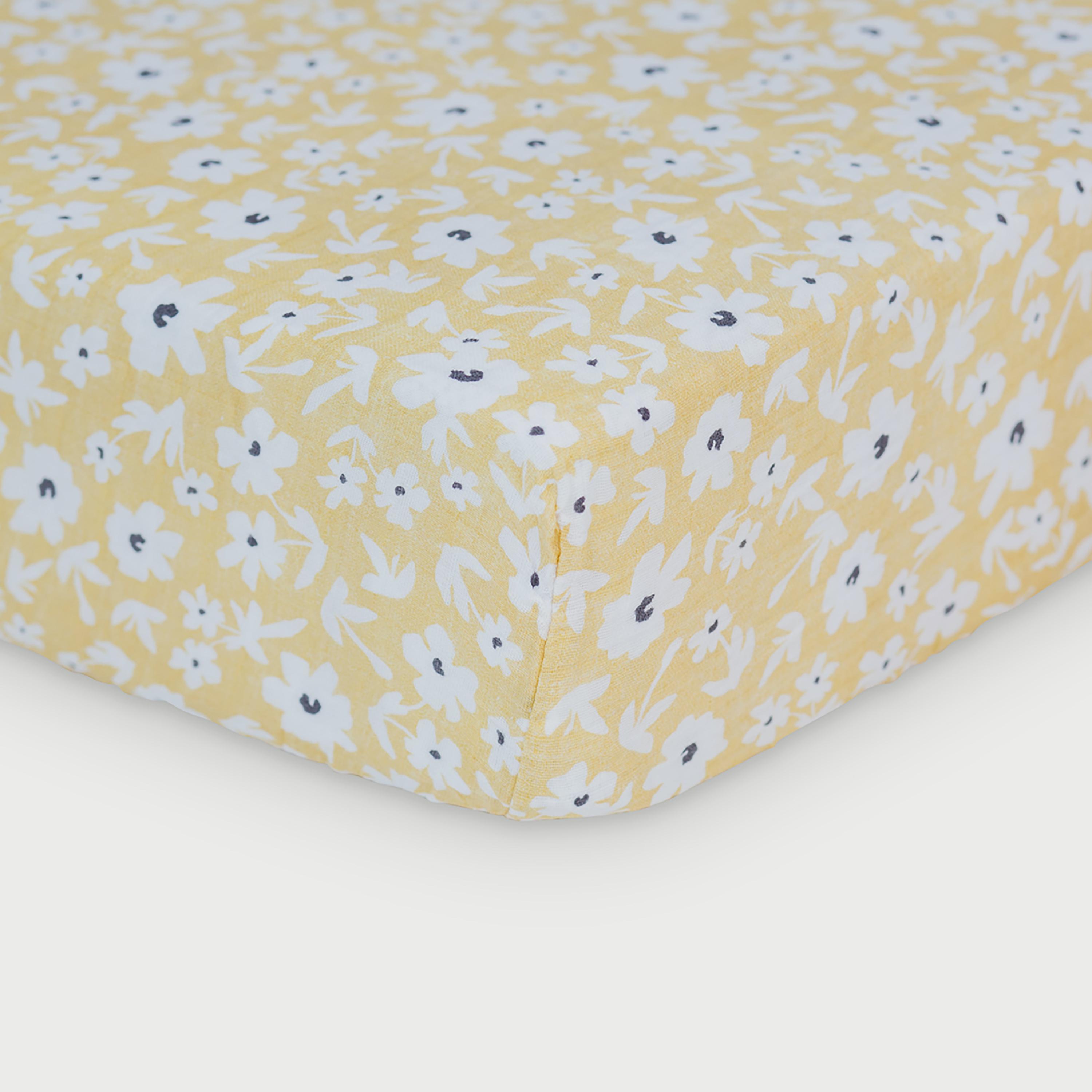 شرشف موسلين لسرير الأطفال 135 سم × 70 سم من لولوجو، طبعة زهور صفراء-baby-nursery-babybedding-image-5